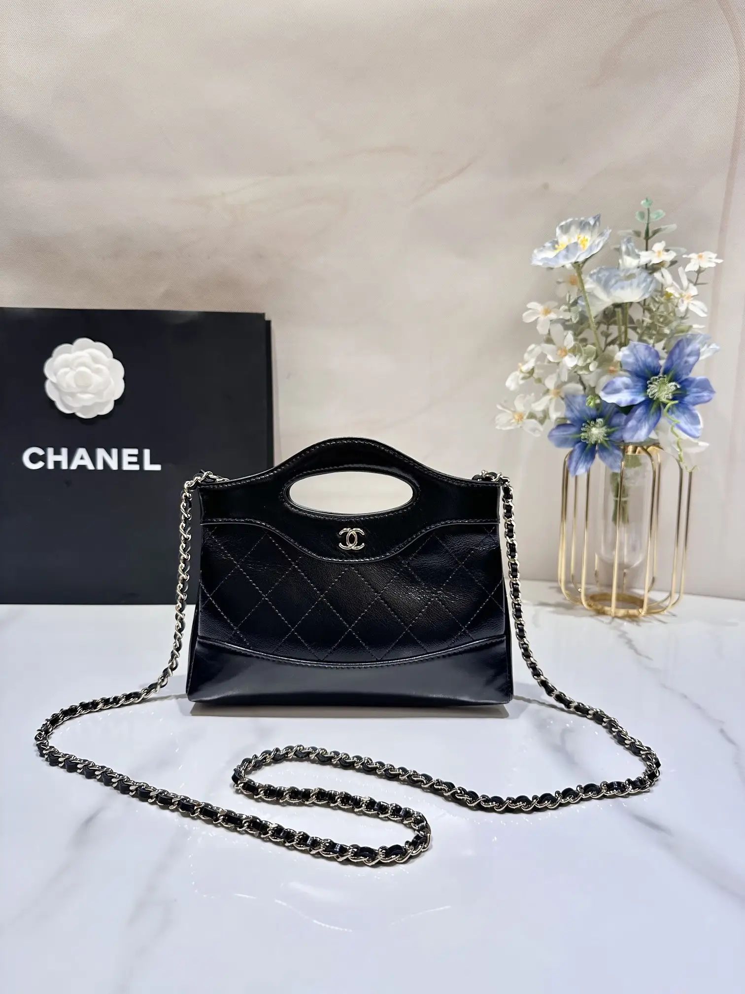 Cheap Black Shiny Crumpled Calfskin Quilted Nano 31 Shopping Bag