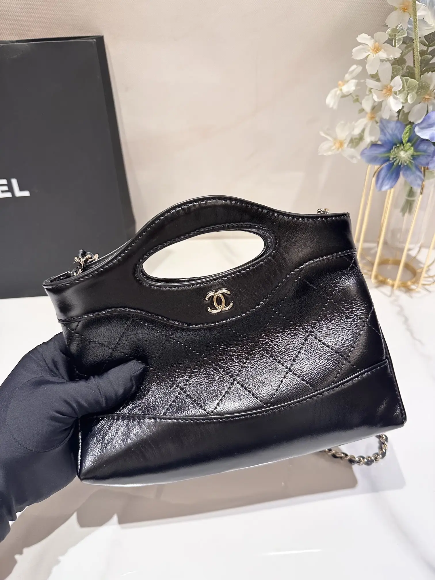 Cheap Black Shiny Crumpled Calfskin Quilted Nano 31 Shopping Bag