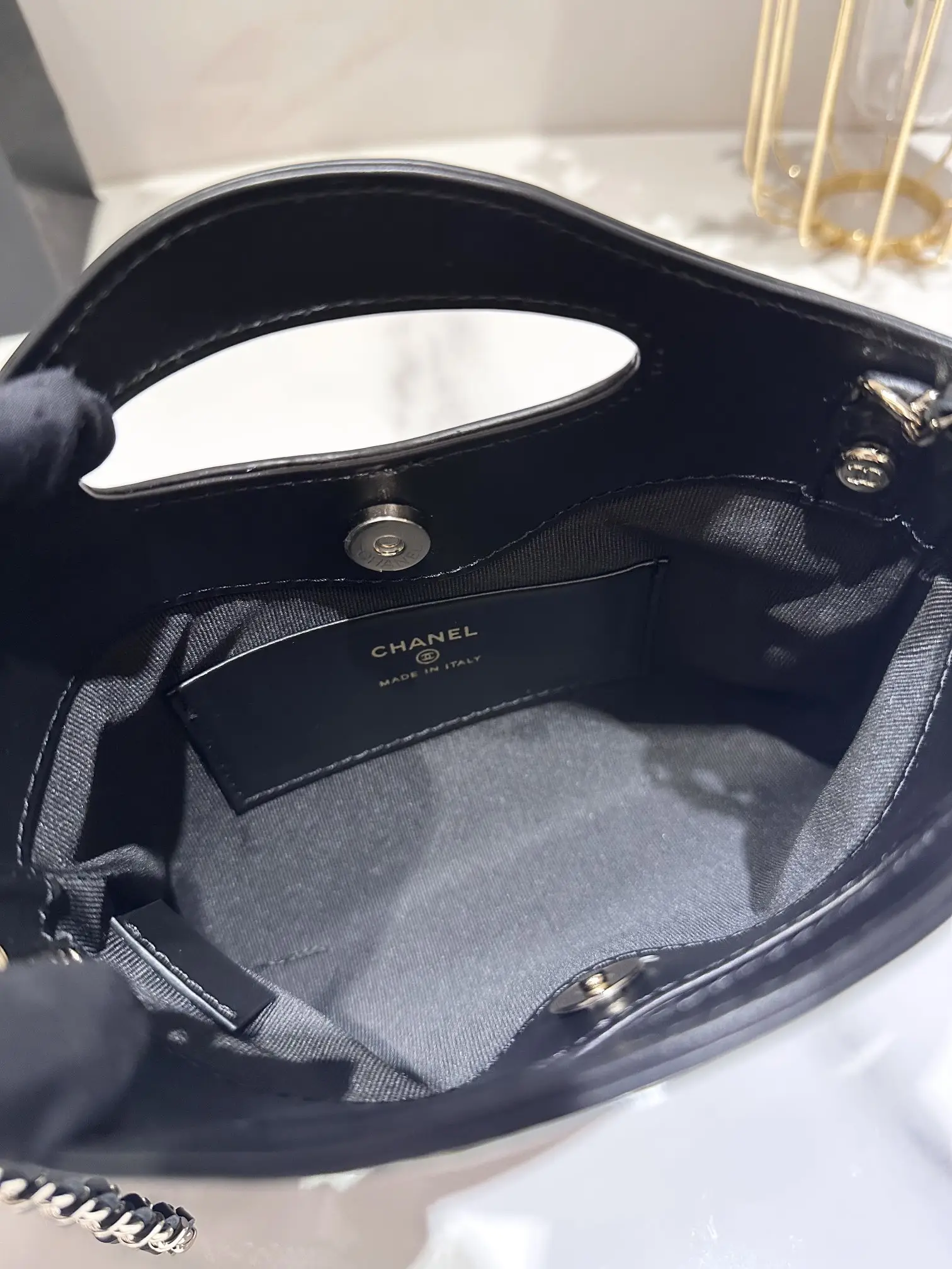 Cheap Black Shiny Crumpled Calfskin Quilted Nano 31 Shopping Bag