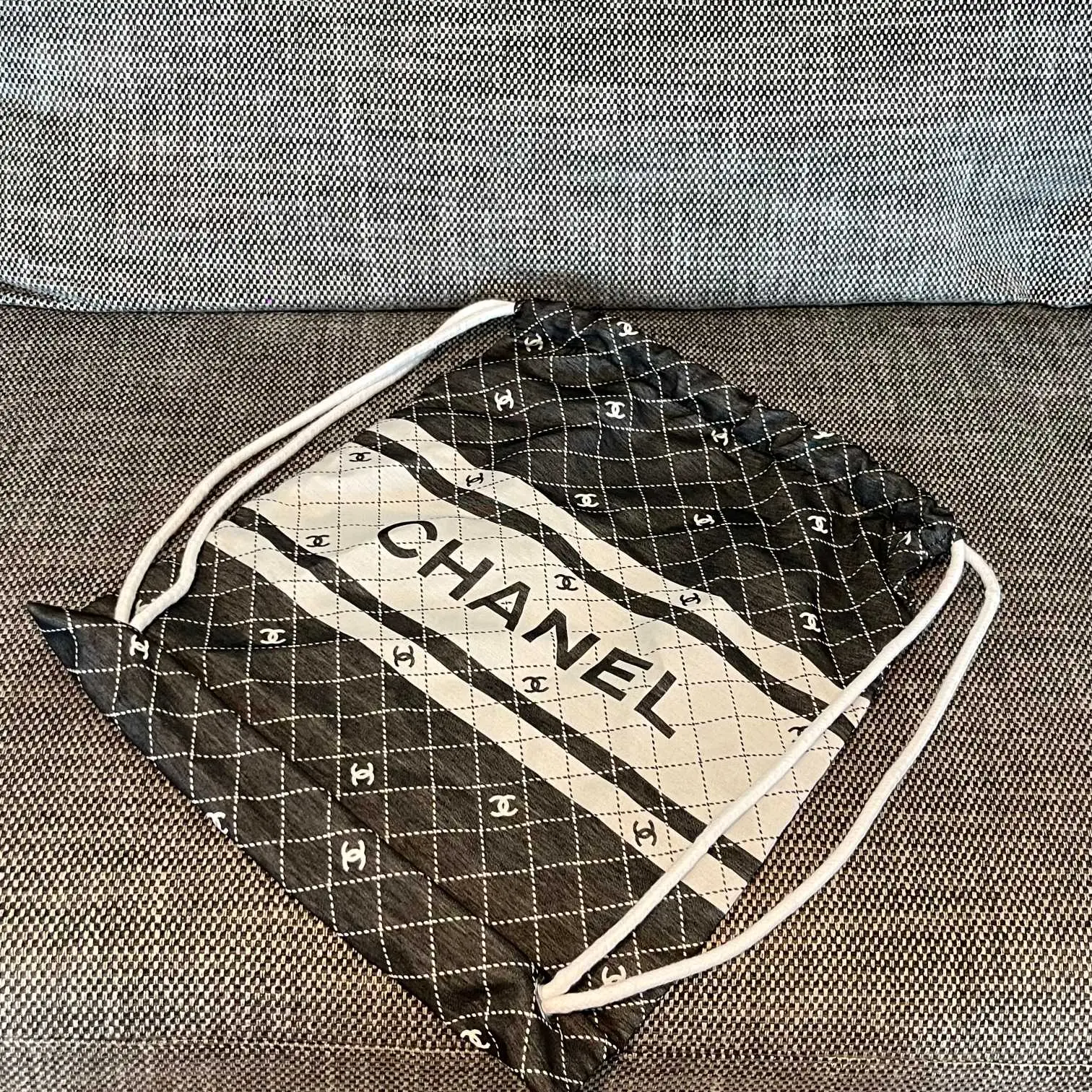 Replica bags CHANEL 24P Beach Shoulder Bag 