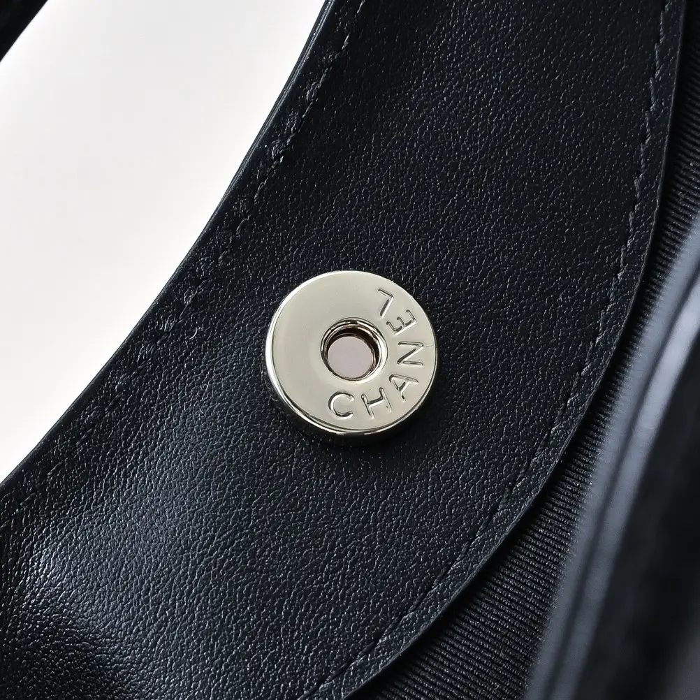 Reps CHANEL 31 MINI SHOPPING BAG White & Black