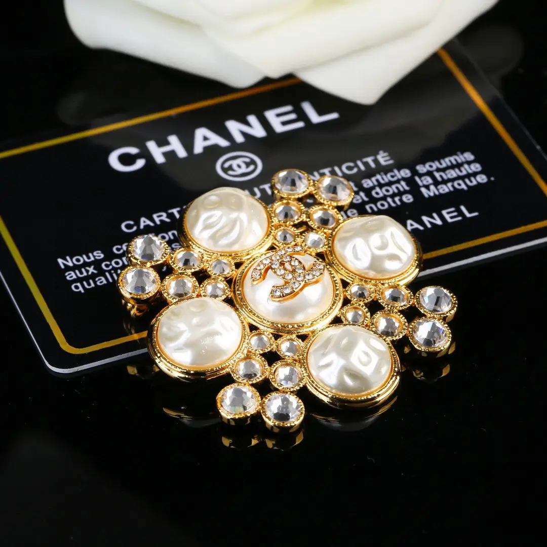Chanel Diamond Pearl Brooch