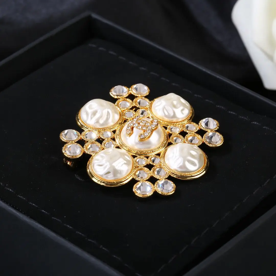 Chanel Diamond Pearl Brooch