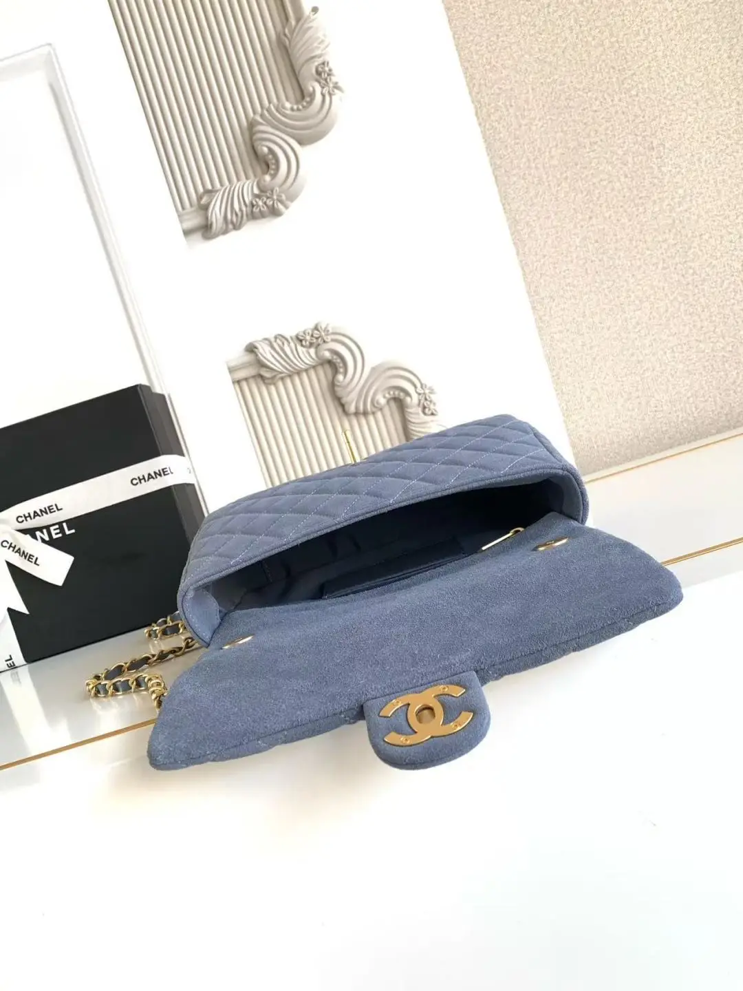 Chanel Flap Bag Suede AS5991 Blue