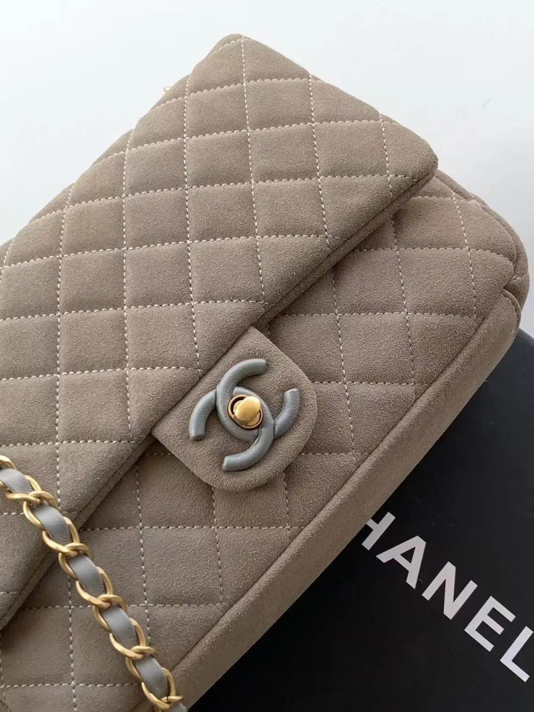 Chanel Flap Bag Suede AS5991 Gray