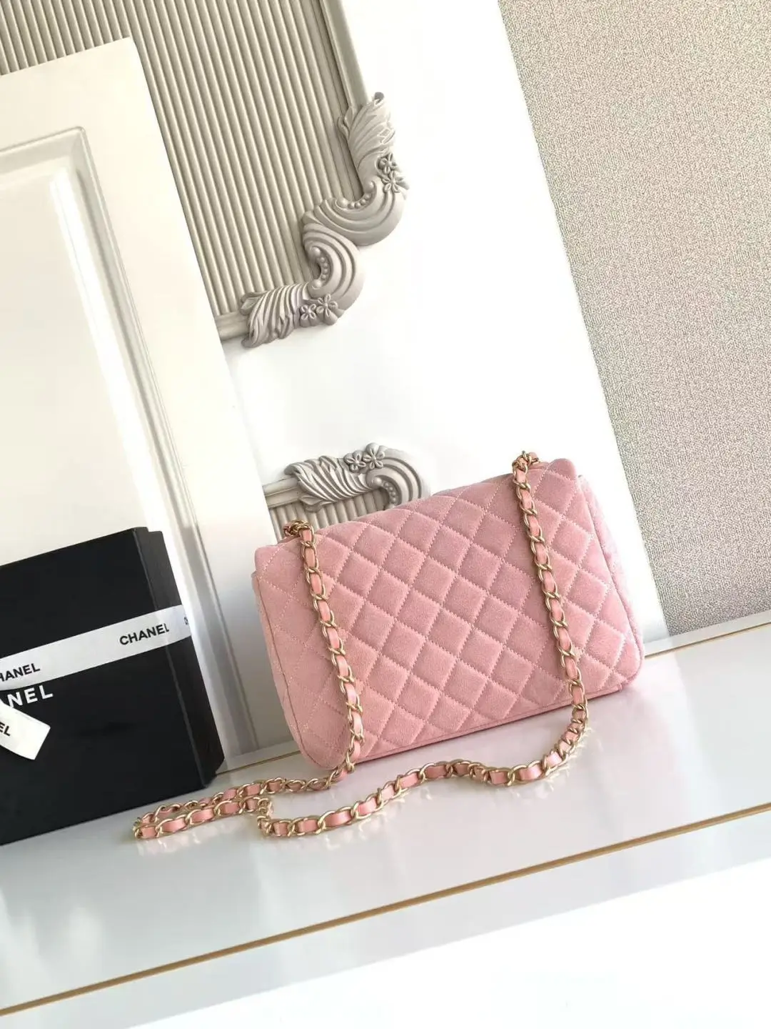 Chanel Flap Bag Suede AS5991 Pink
