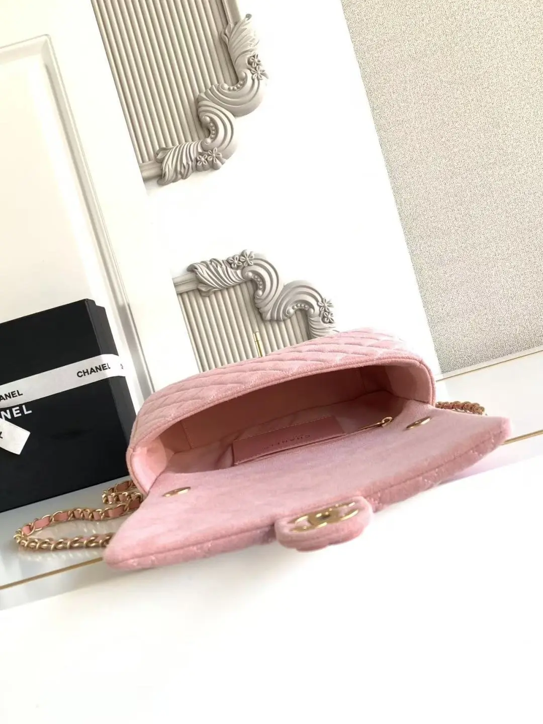 Chanel Flap Bag Suede AS5991 Pink