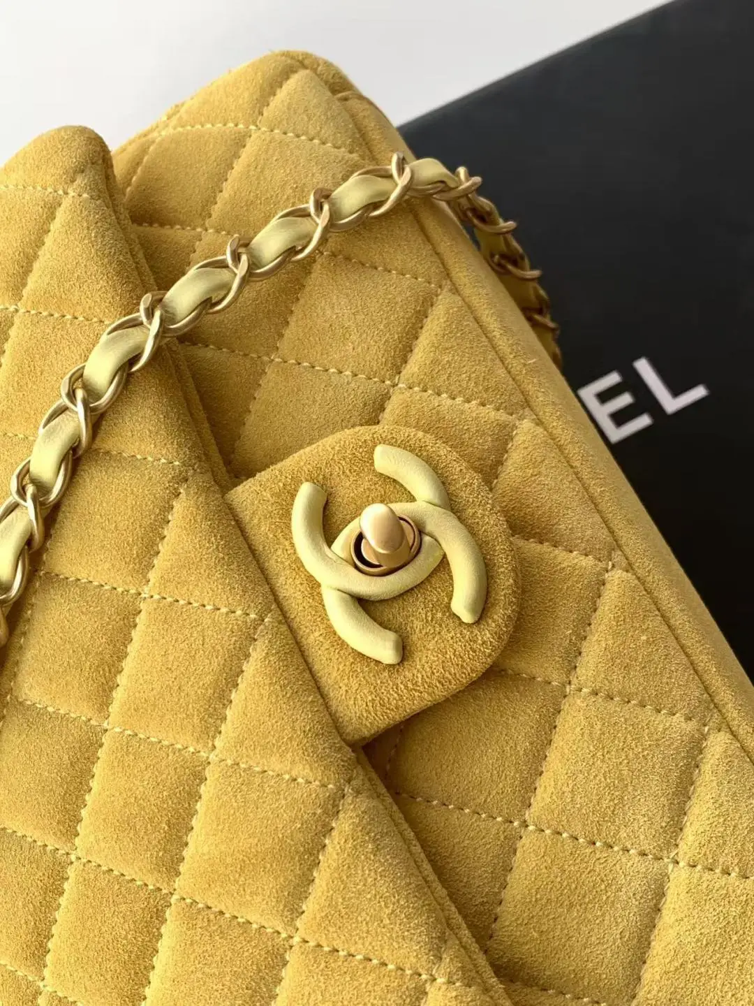 Chanel Flap Bag Suede AS5991 Yellow