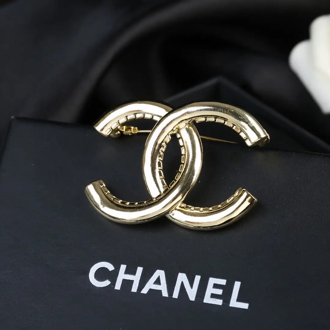 Chanel Gold Double C Brooch
