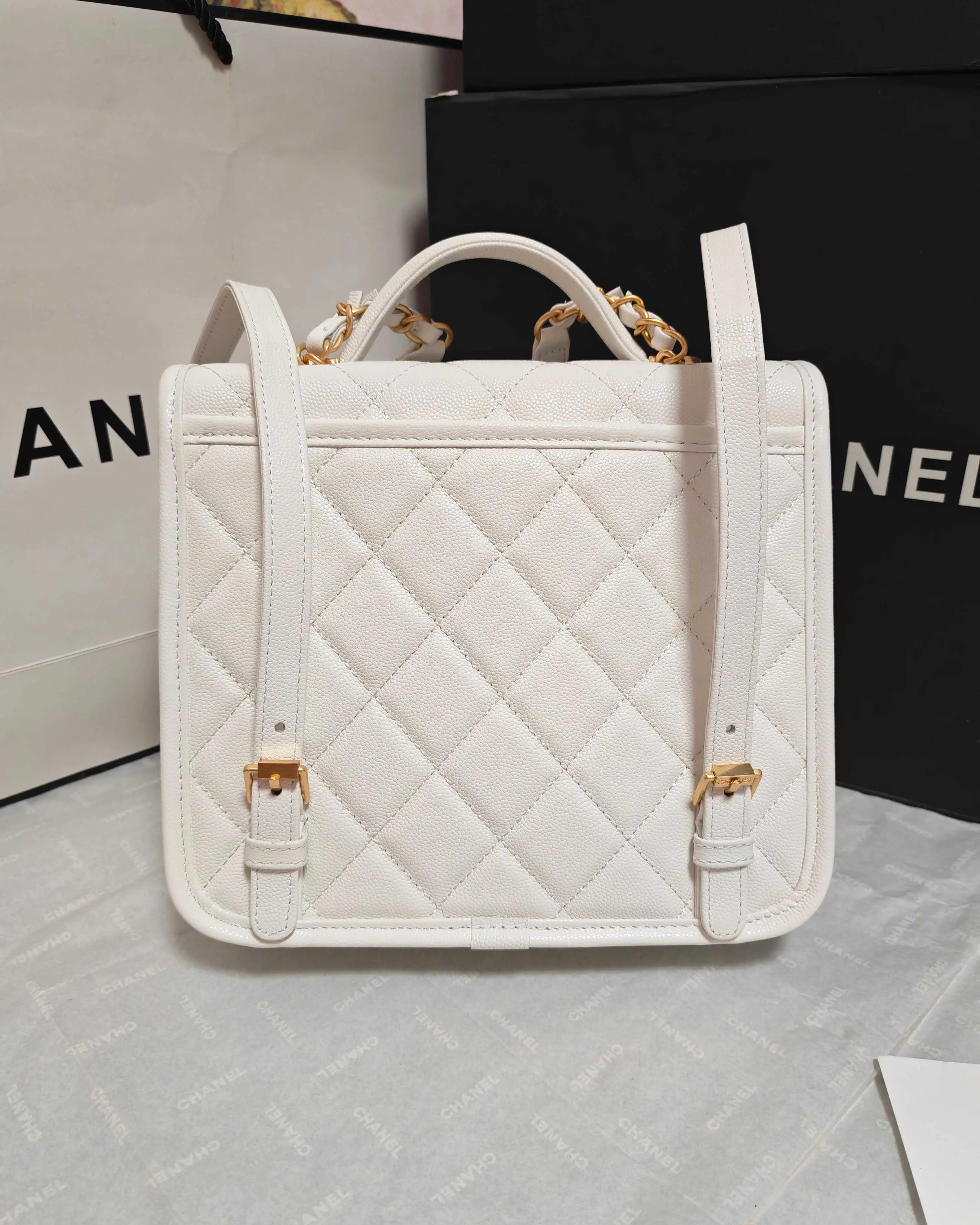 Replica bags lv Chanel Mini White Flip-top Hand-held Handbags with Shoulder Strap