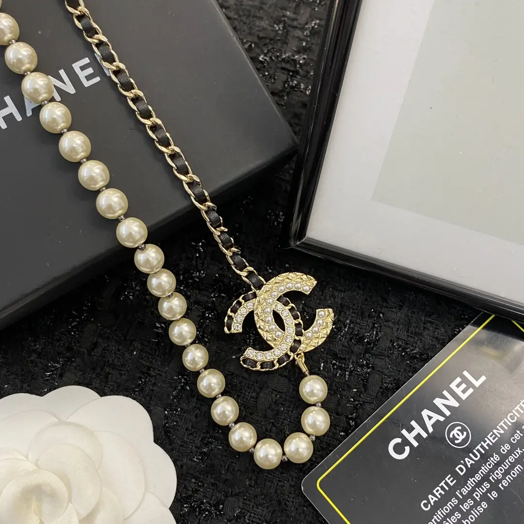 Chanel Pearl-in-Leather Vintage Necklace