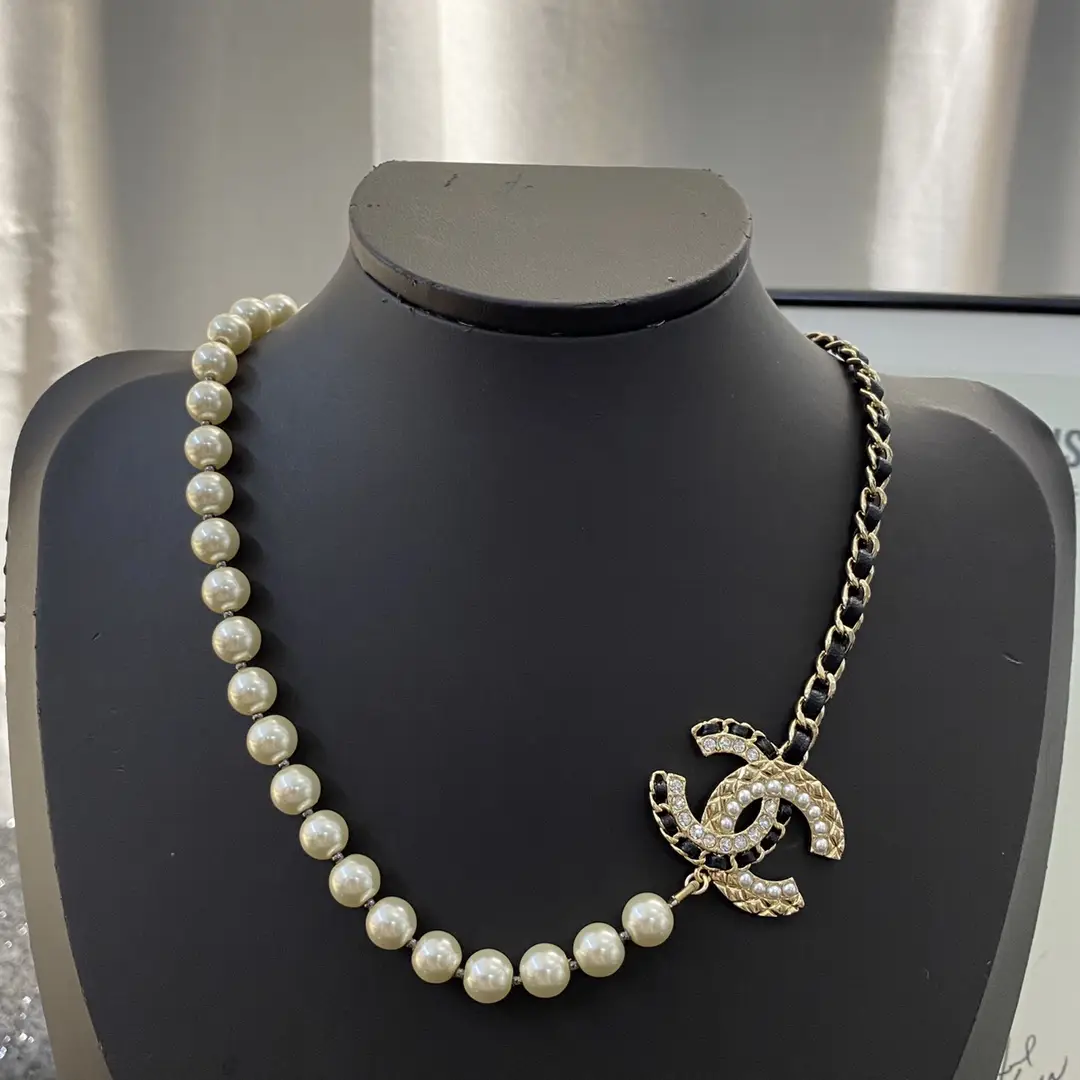 Chanel Pearl-in-Leather Vintage Necklace