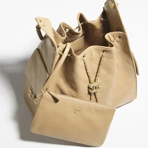 Reps Chanel 25 Medium Handbag Dark Beige 