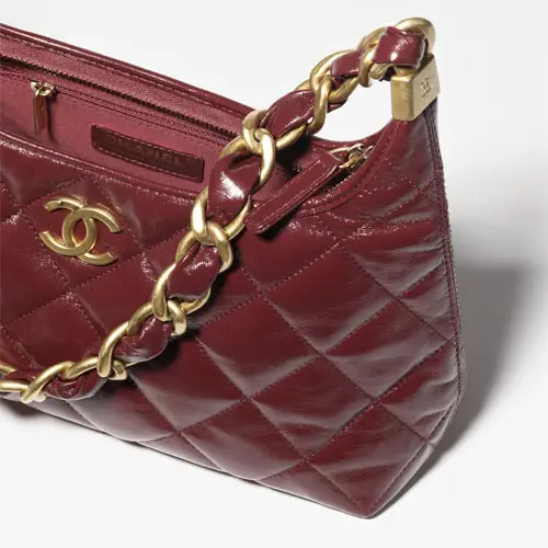 Louis vuitton locations Chanel Hobo Handbag Burgundy