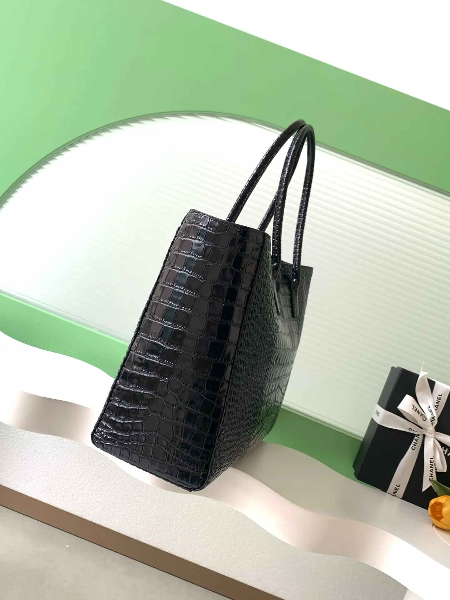 Chanel Large Tote Bag AS6239 Black Crocodile Pattern