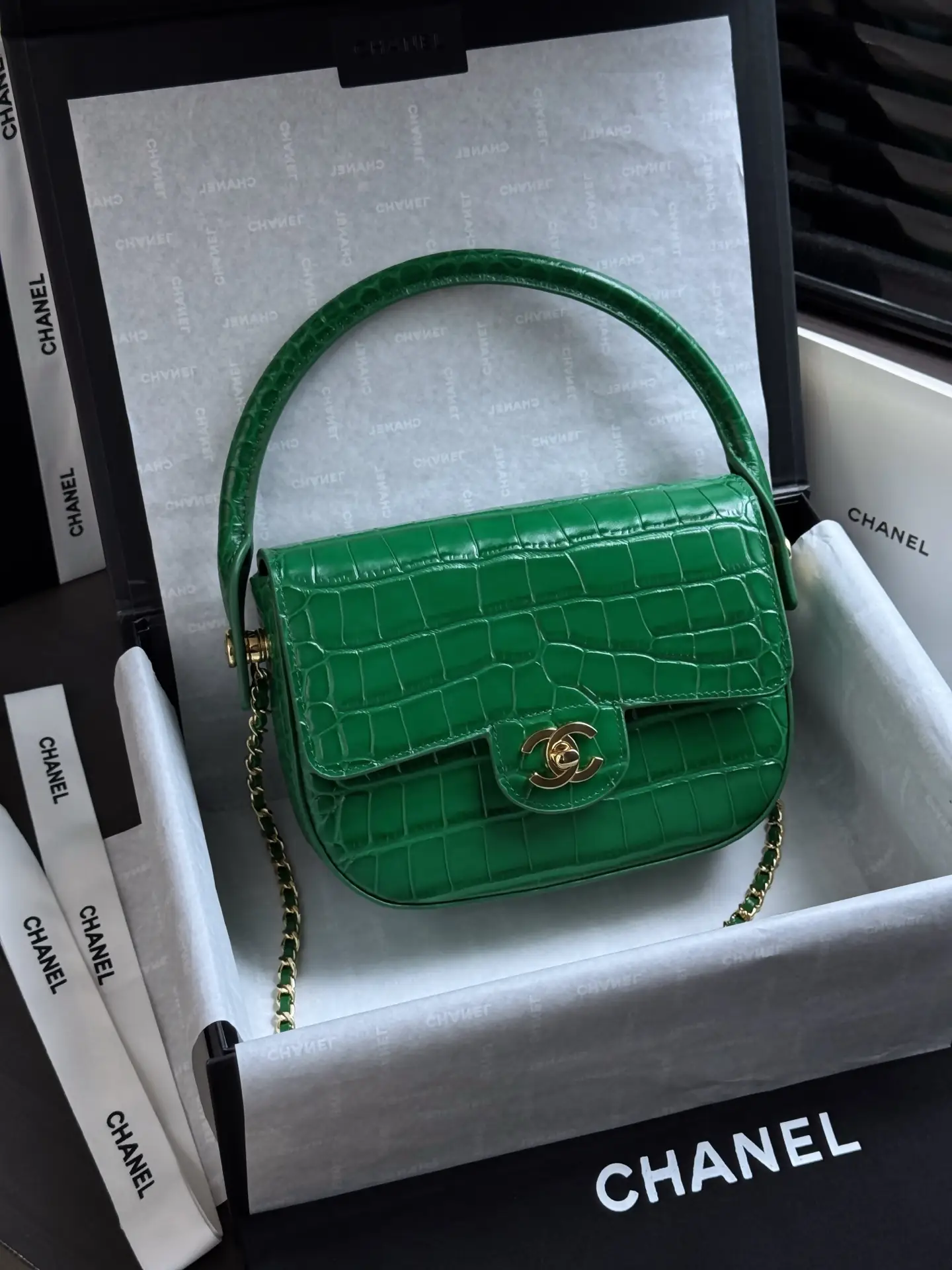 Mini Flap Bag With Top Handle AS6424 Green Crocodile Embossed