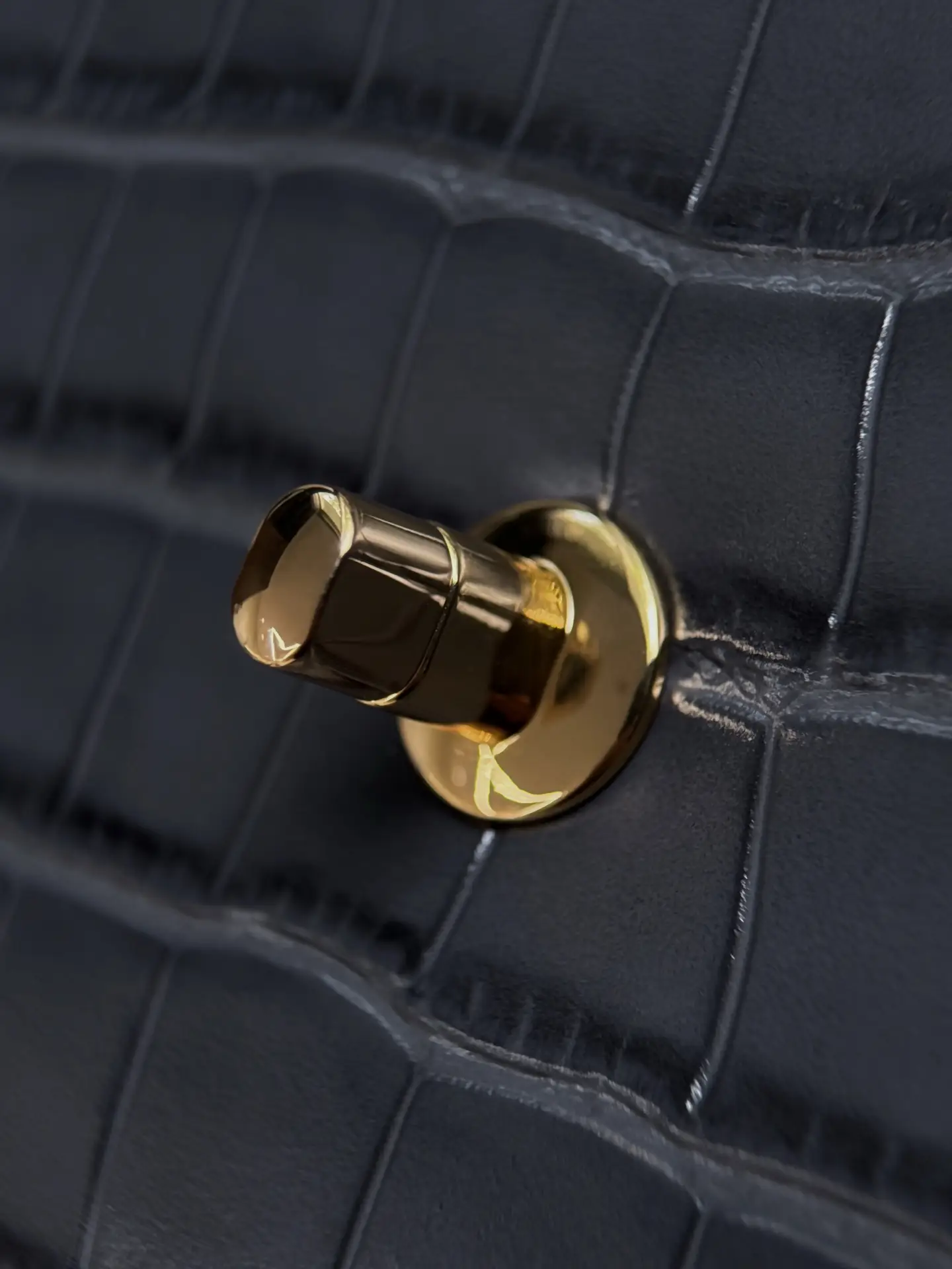 Mini Flap Bag With Top Handle AS6424 Grey Crocodile Embossed