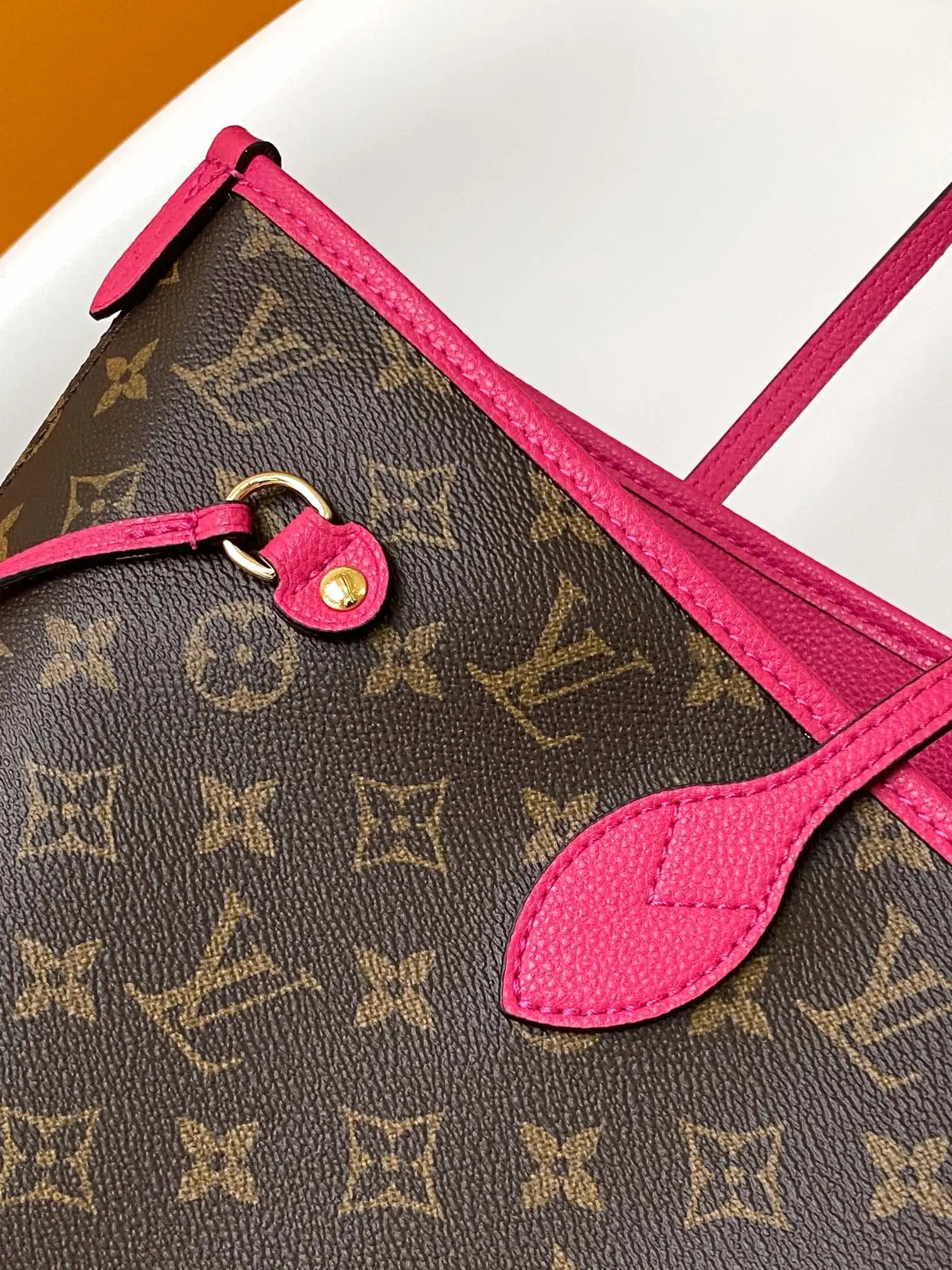 Louis Vuitton M11946 Neverfull Inside Out MM Pondichery Pink
