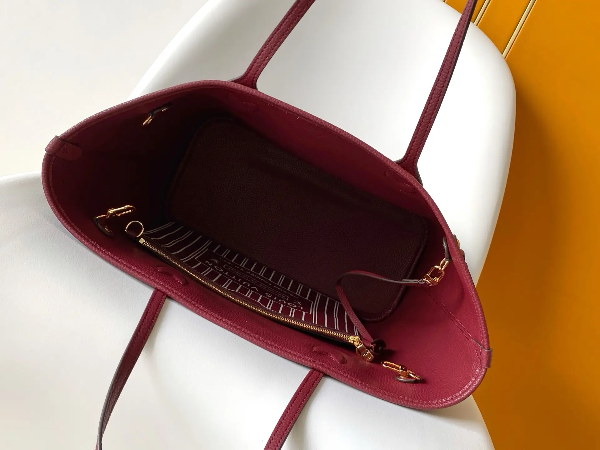 Louis Vuitton M25663 Neverfull Inside Out MM Burgundy