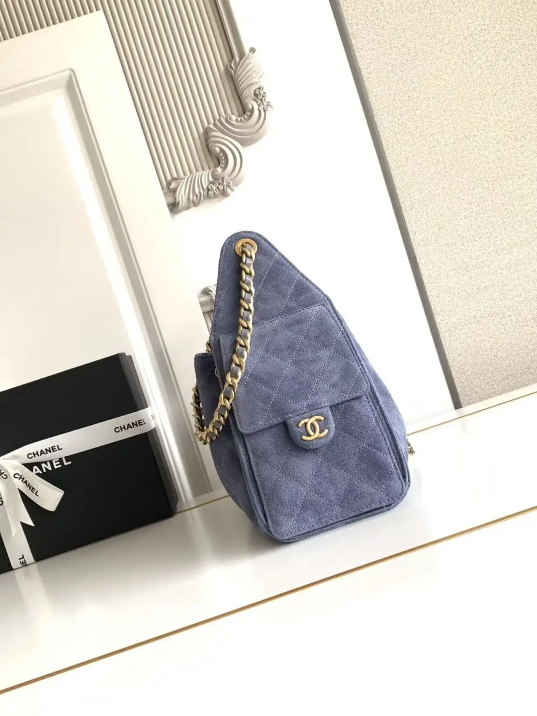  Chanel 25 Medium Handbag AS5293 Dark Purple