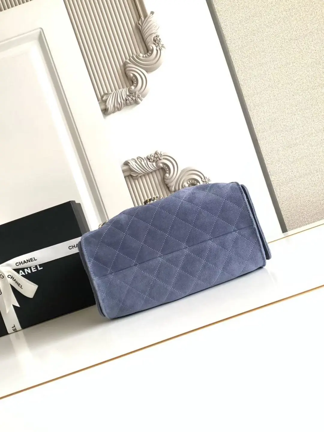  Chanel 25 Medium Handbag AS5293 Dark Purple