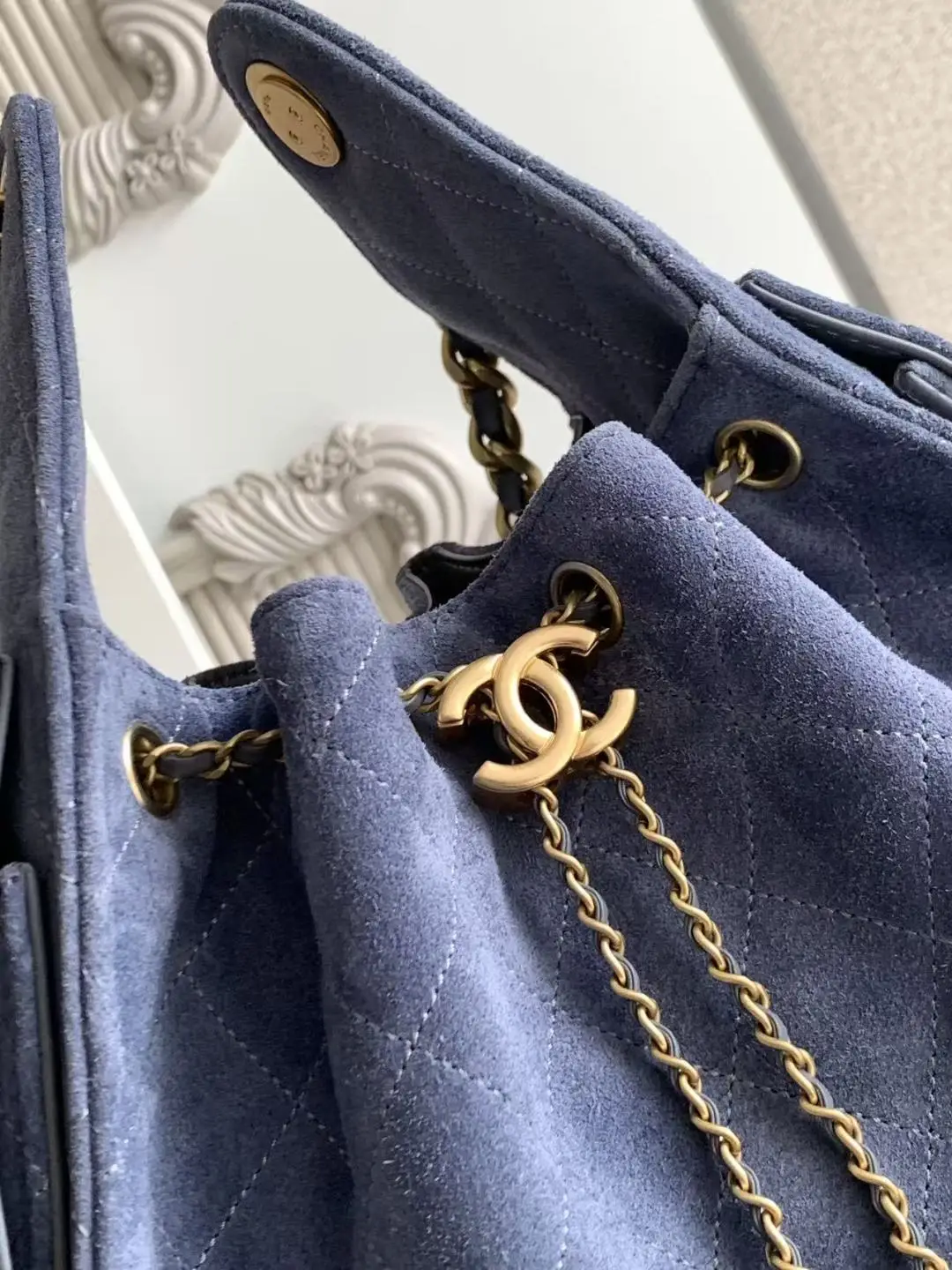  Chanel 25 Medium Handbag AS5293 Dark Purple