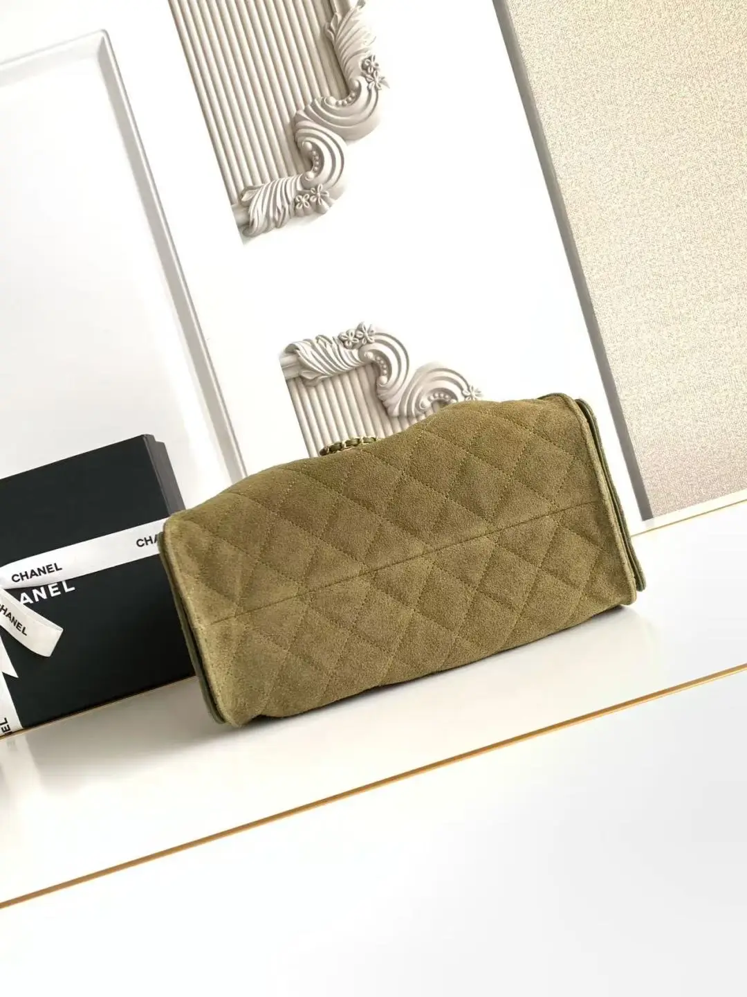 Chanel 25 Medium Handbag AS5293 Olive Green