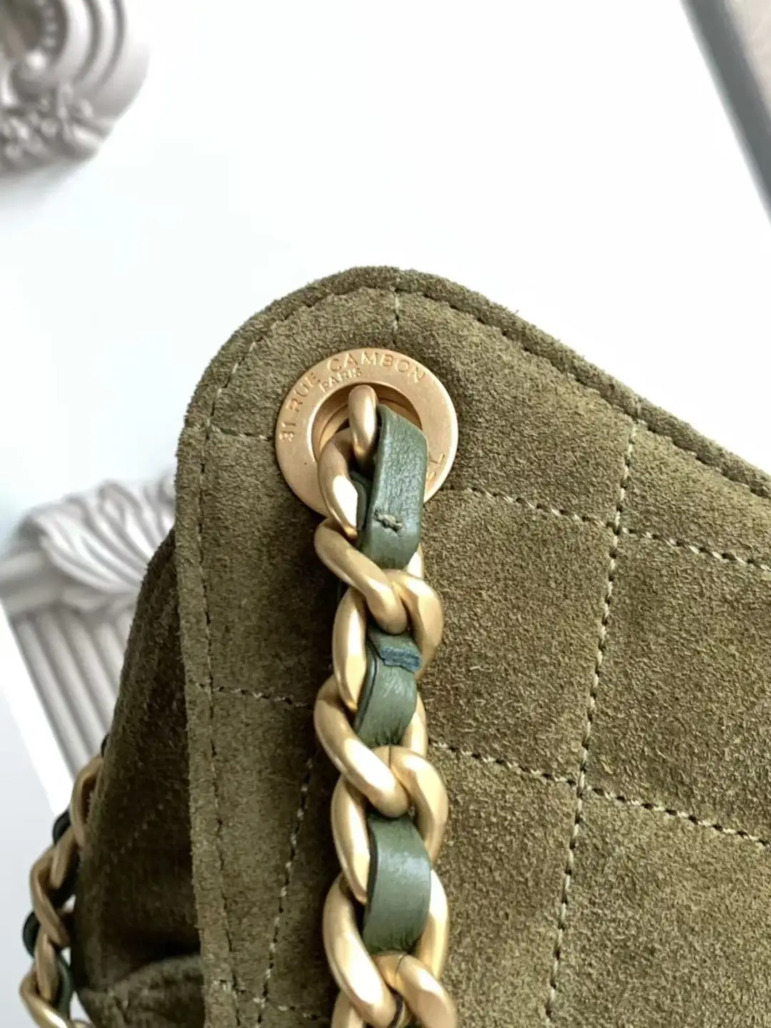 Chanel 25 Medium Handbag AS5293 Olive Green