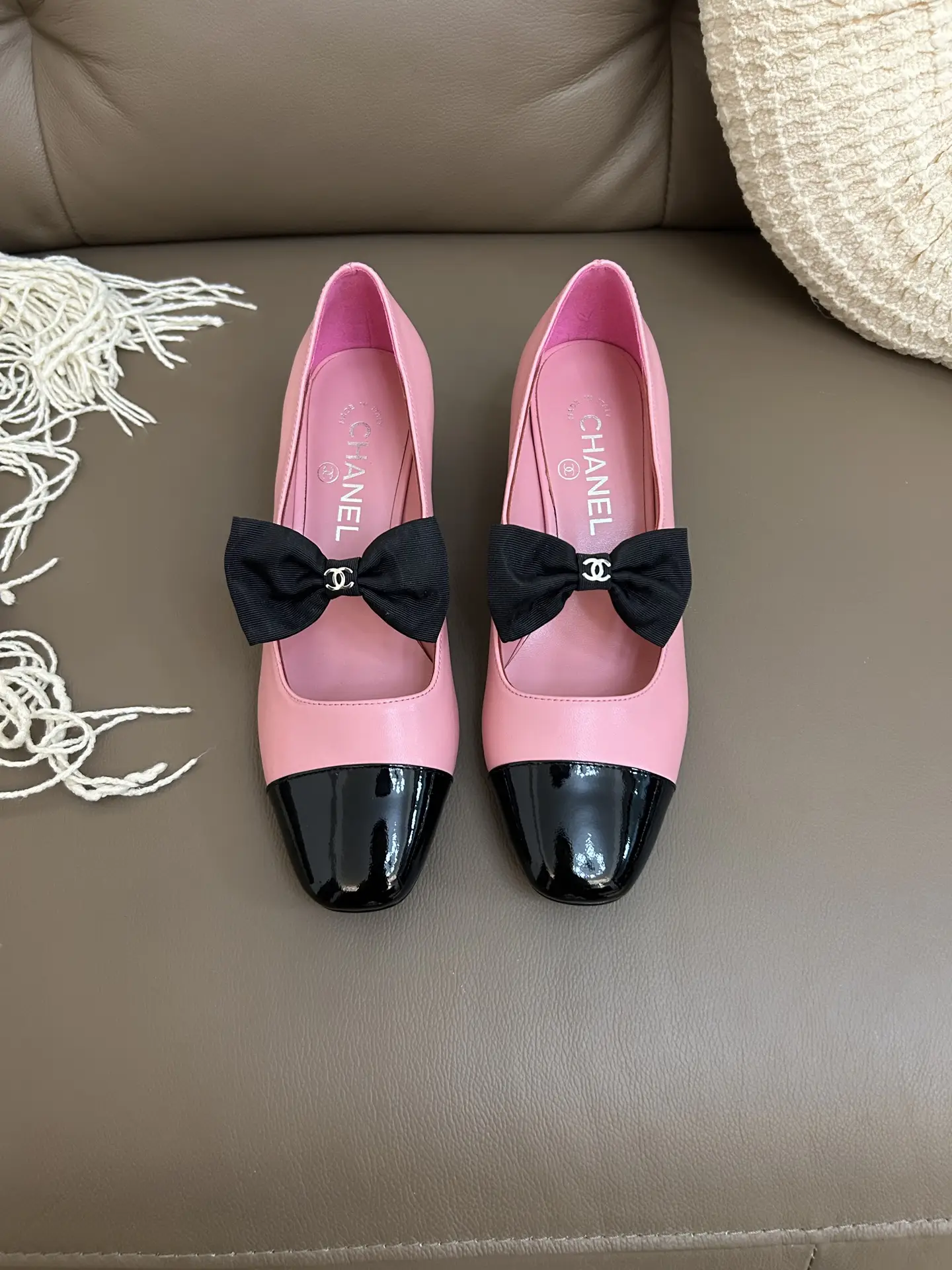 Chanel Bow Mary Jane Shoes Pink