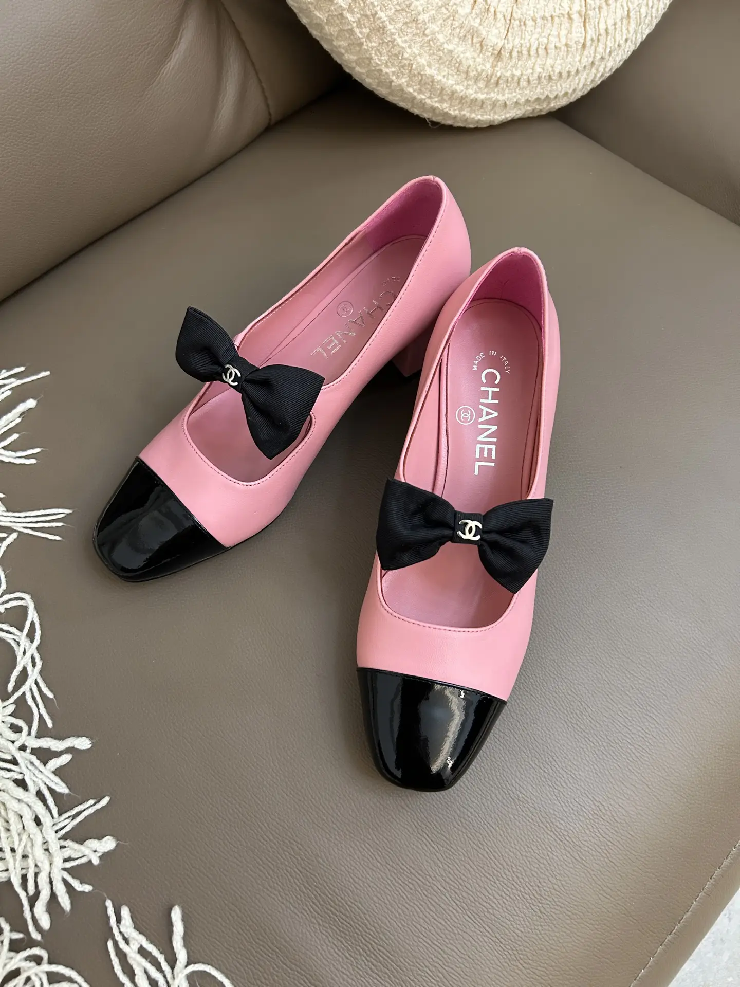 Chanel Bow Mary Jane Shoes Pink
