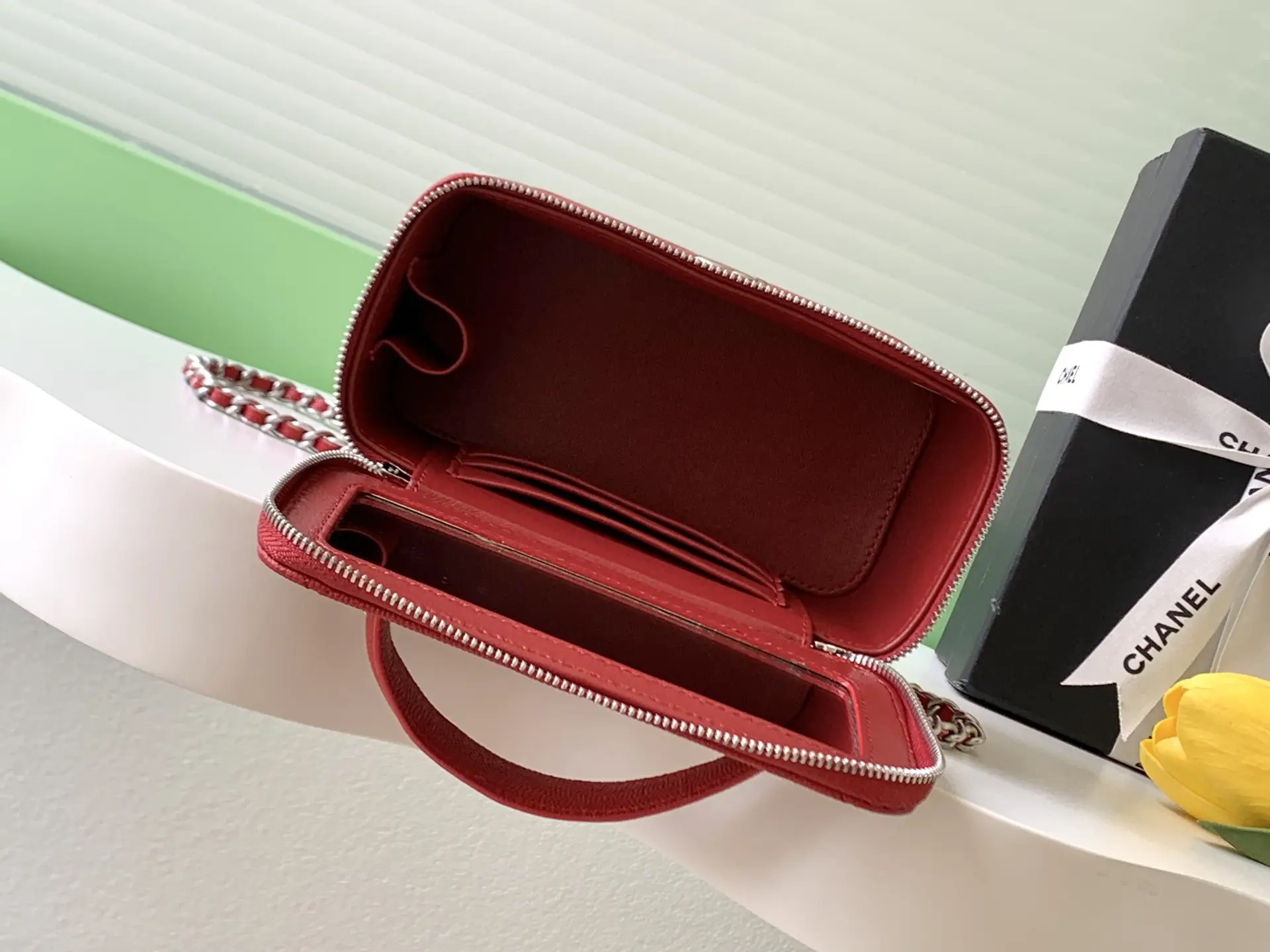 Chanel Chain Vanity Case AP4933 Red