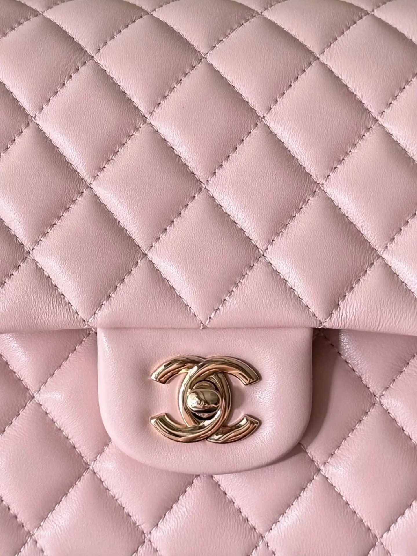 Chanel Classic Flap Bag Pink