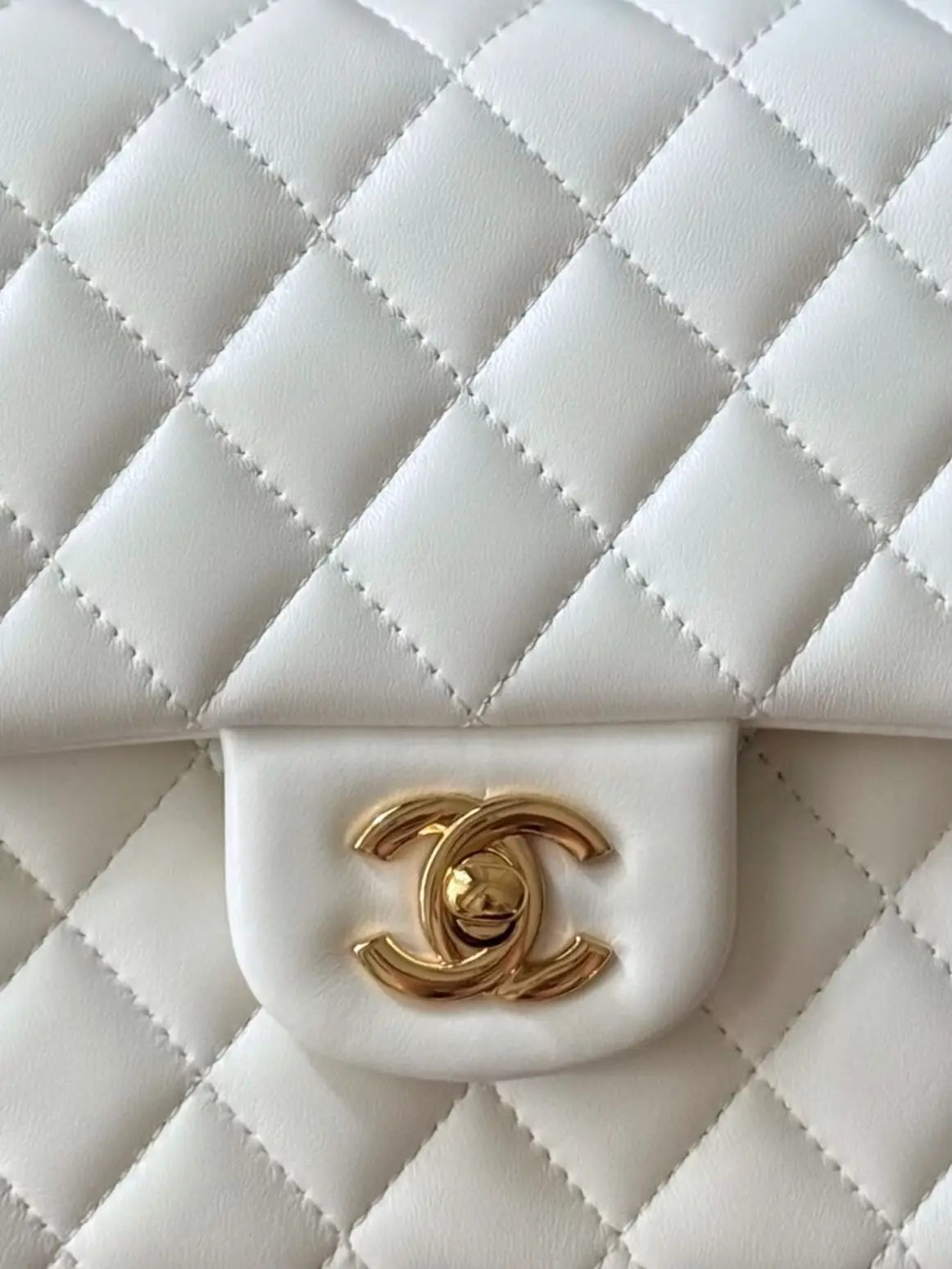 Chanel Classic Flap Bag White