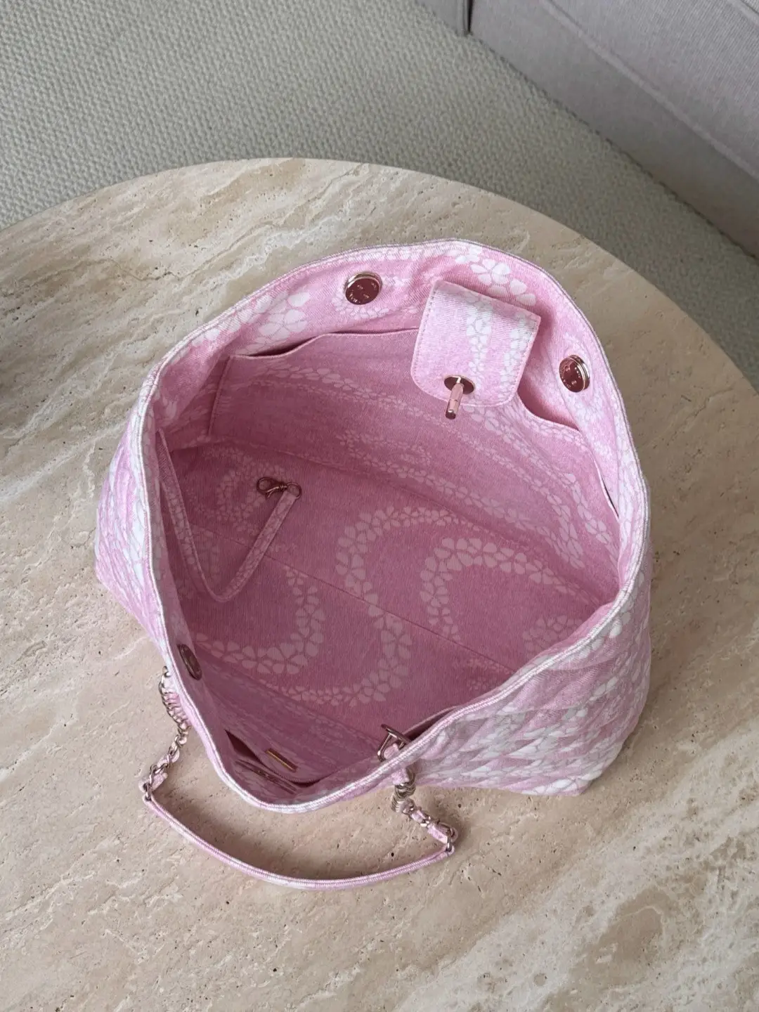 Chanel Coco Beach Tote bag light pink