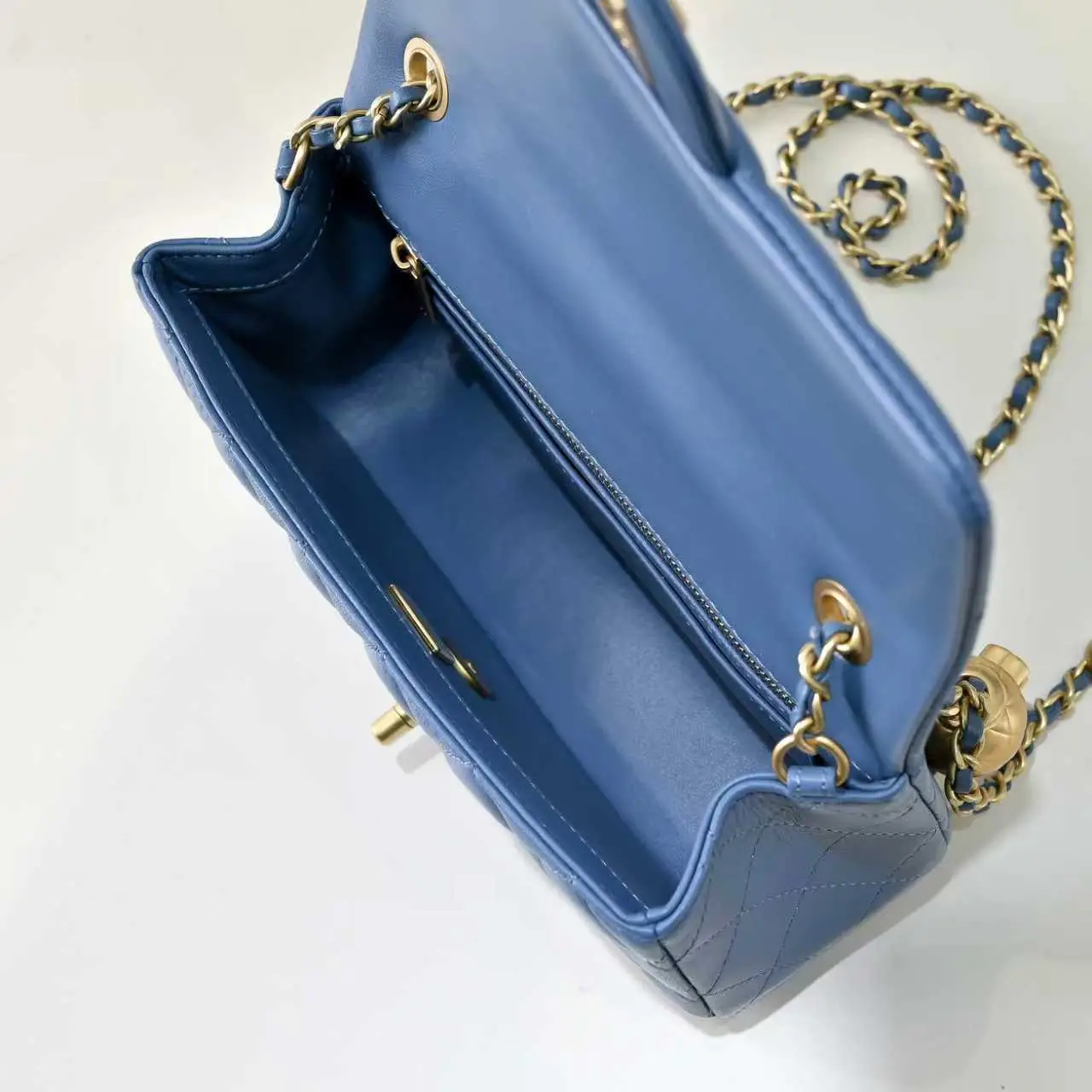 Chanel Flap Bag Haze Blue 20cm AS1787