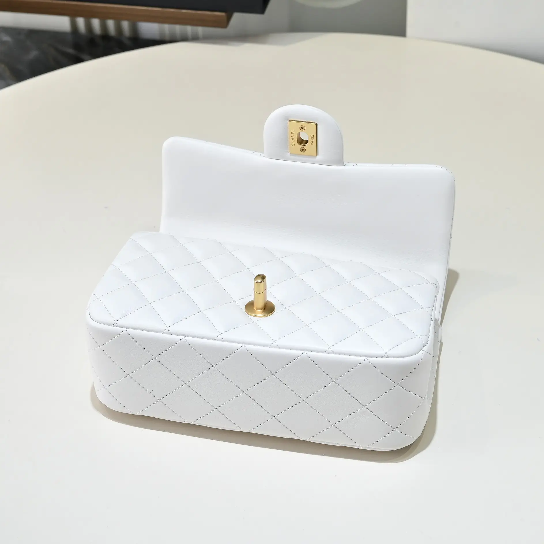 Chanel Flap Bag White 20cm AS1787