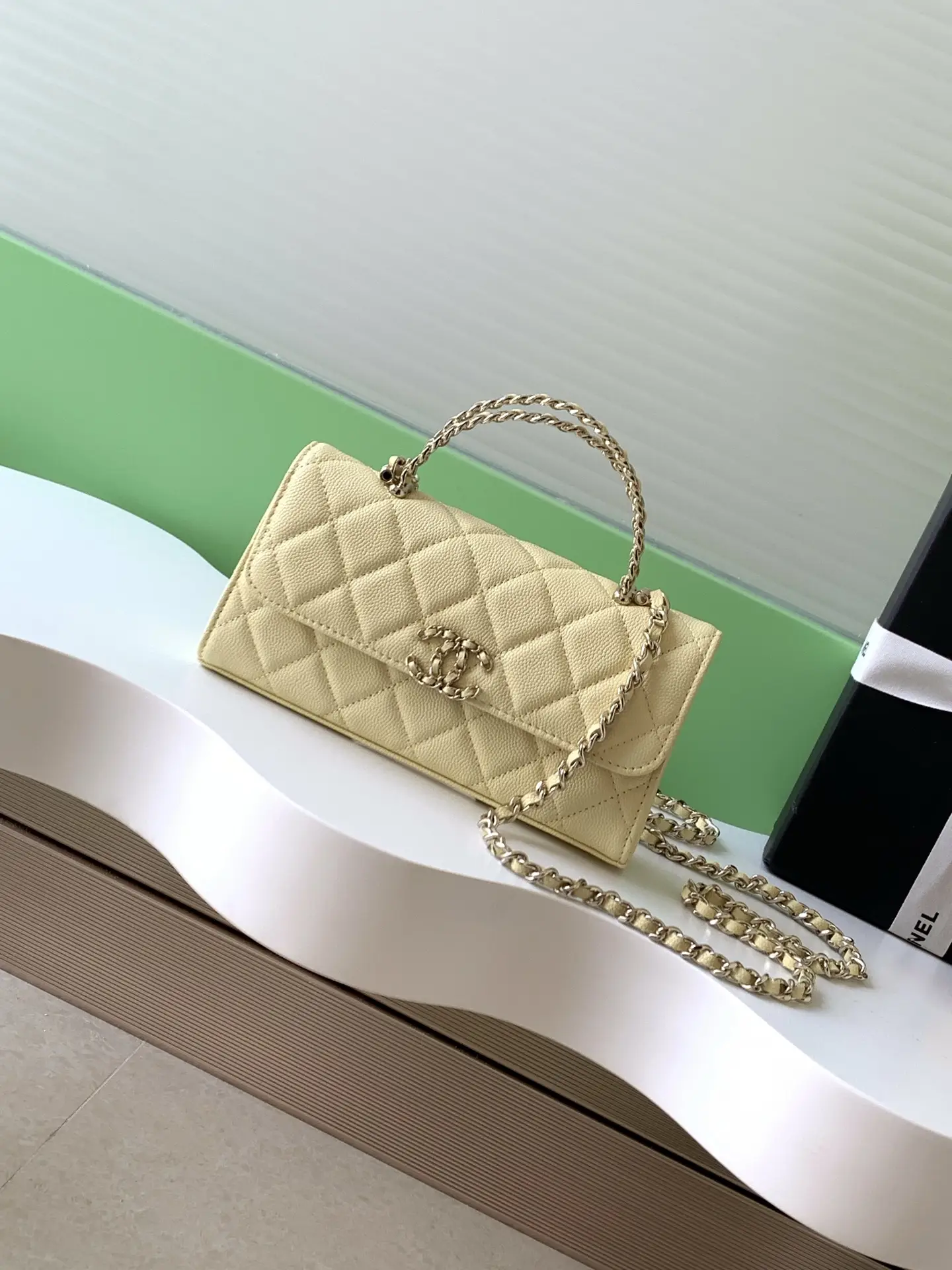 Chanel Kelly Top Handle Bag Yellow AP3238