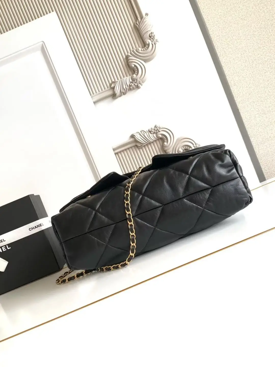 Chanel Maxi Flapbag 