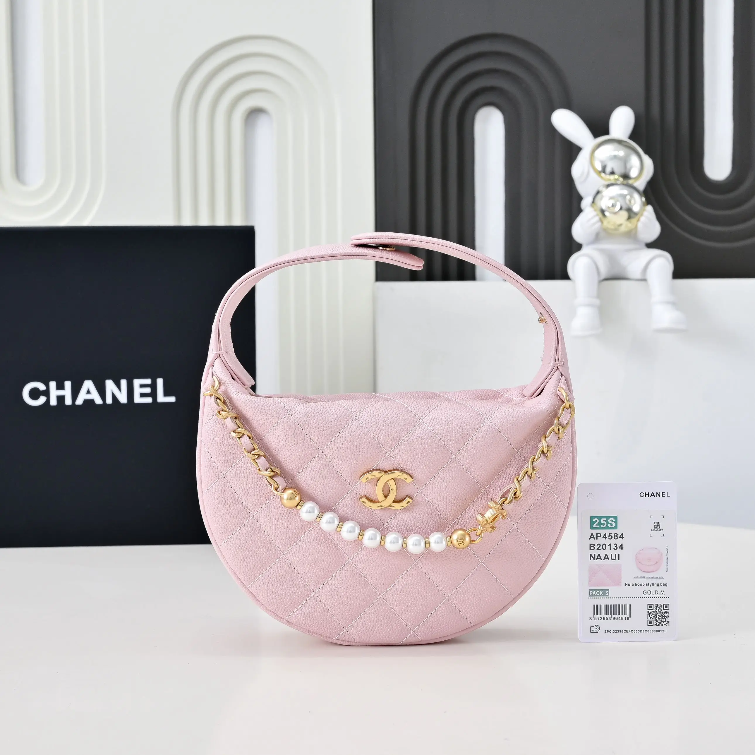 Chanel Pearl Chain Handbag Pink