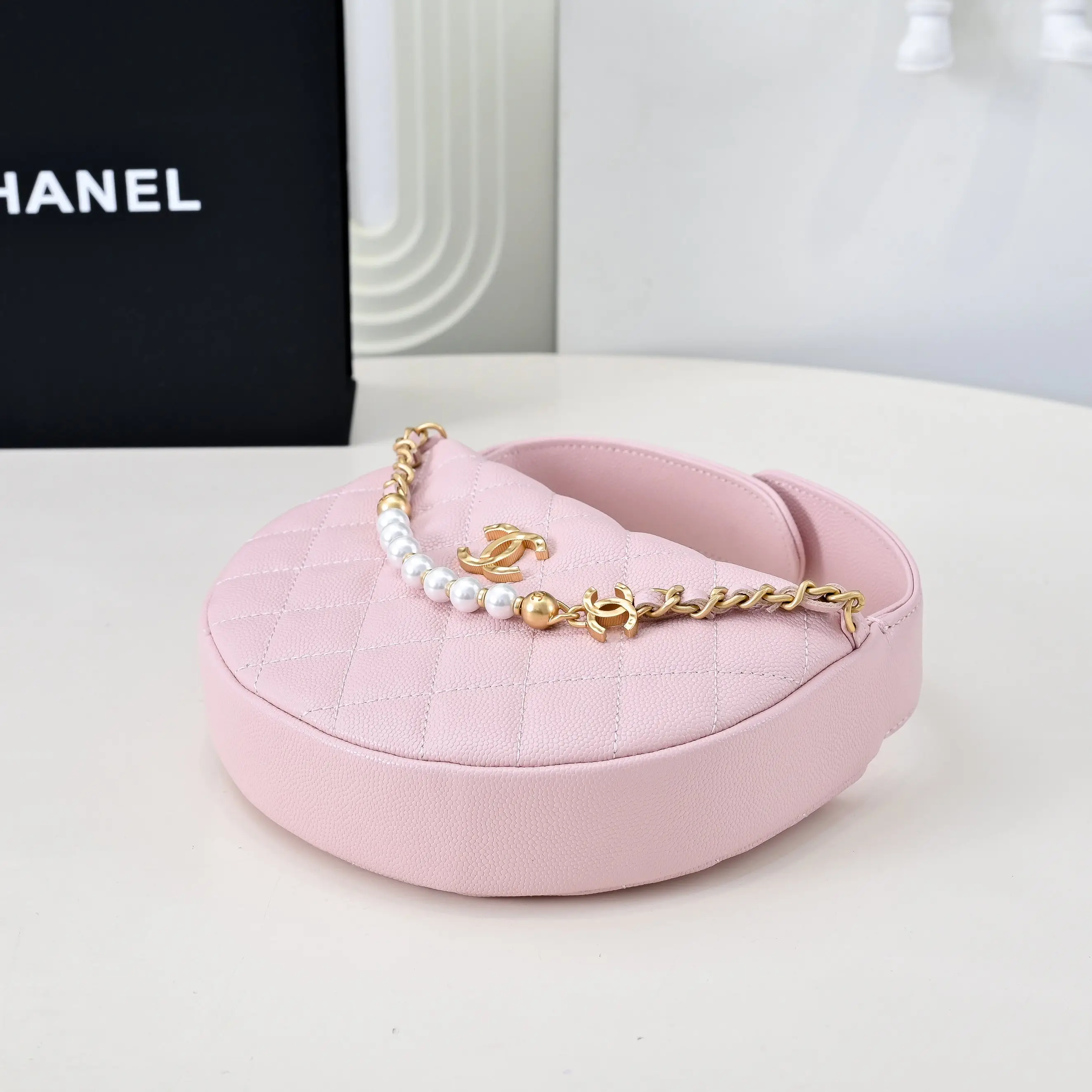 Chanel Pearl Chain Handbag Pink