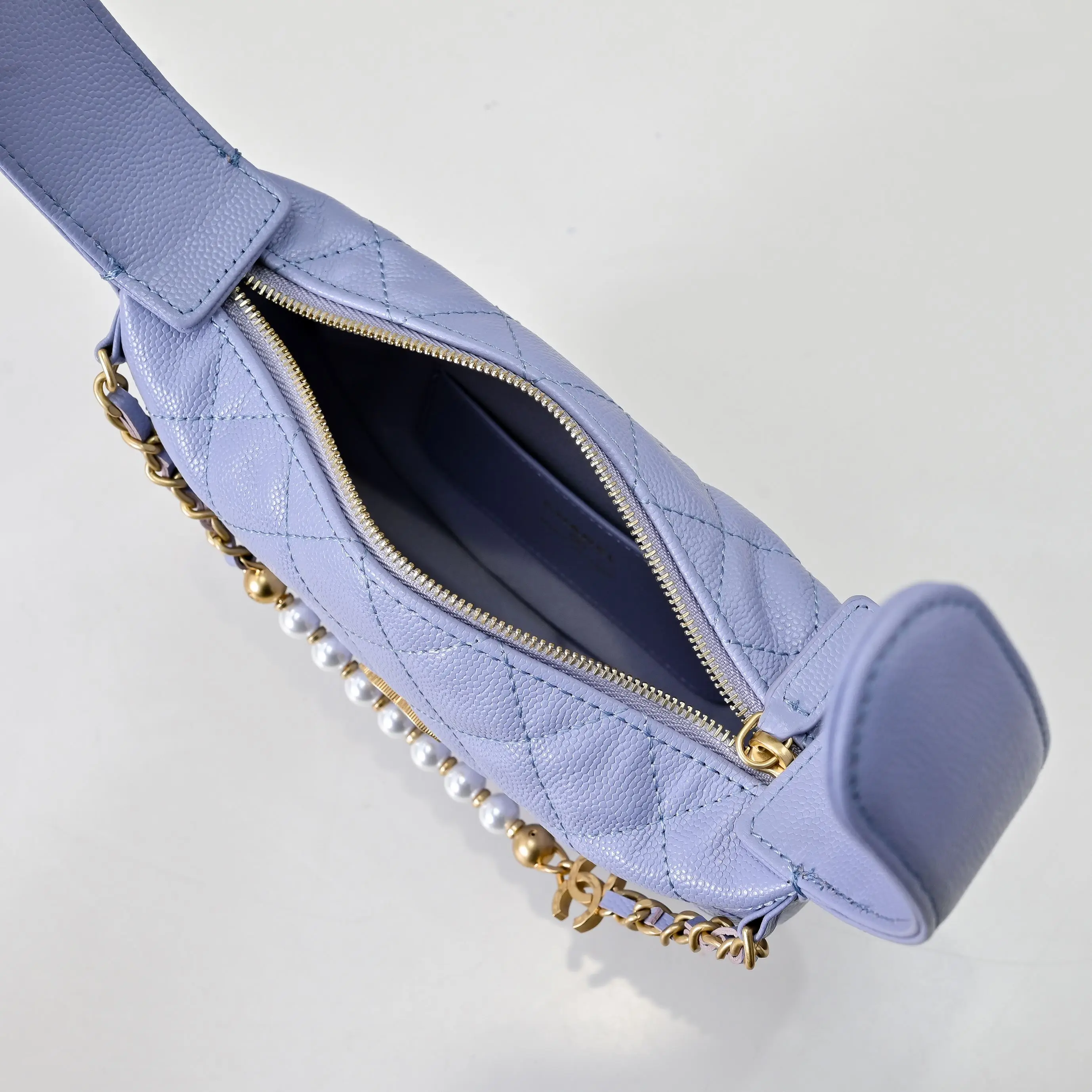 Chanel Pearl Chain Handbag Purple