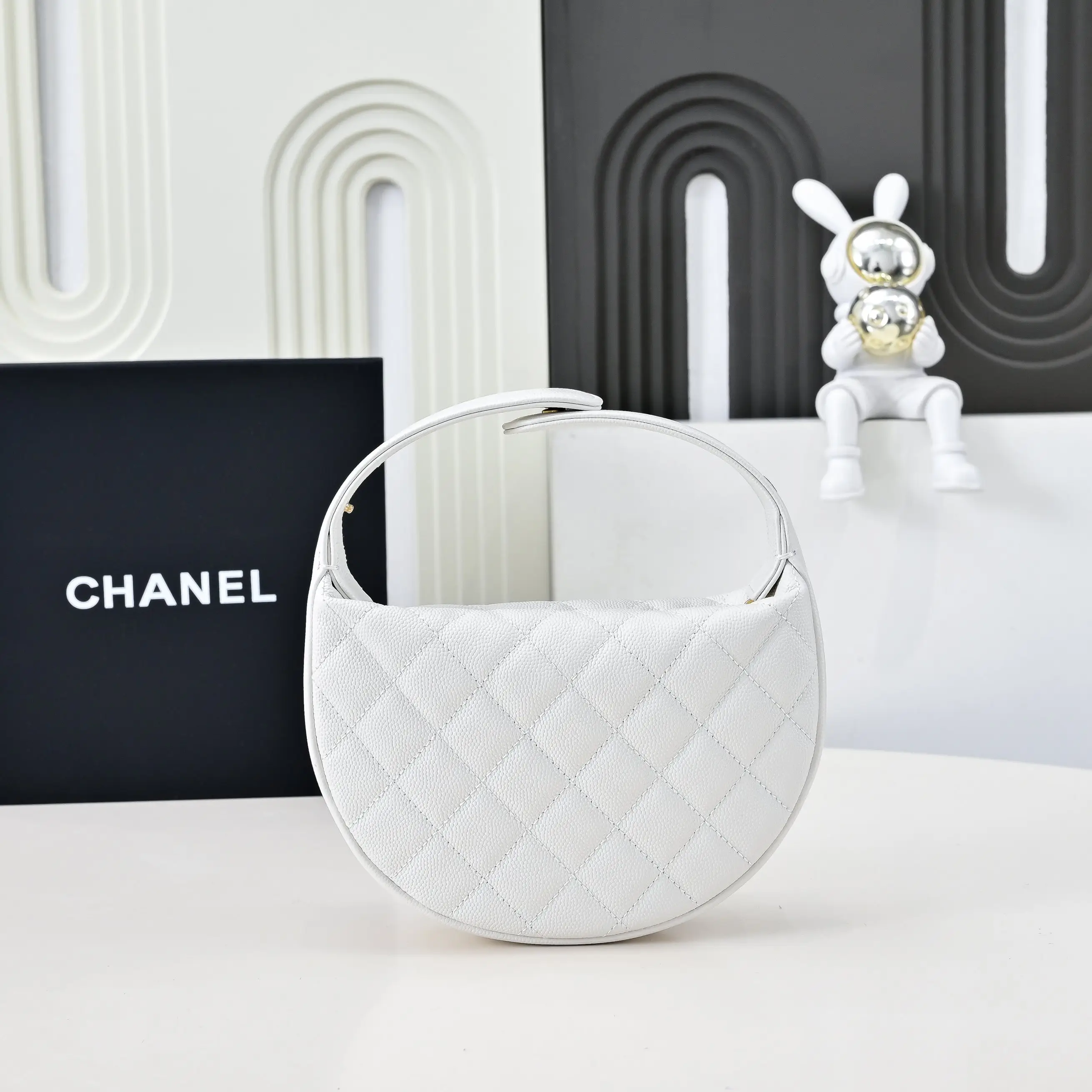 Chanel Pearl Chain Handbag White