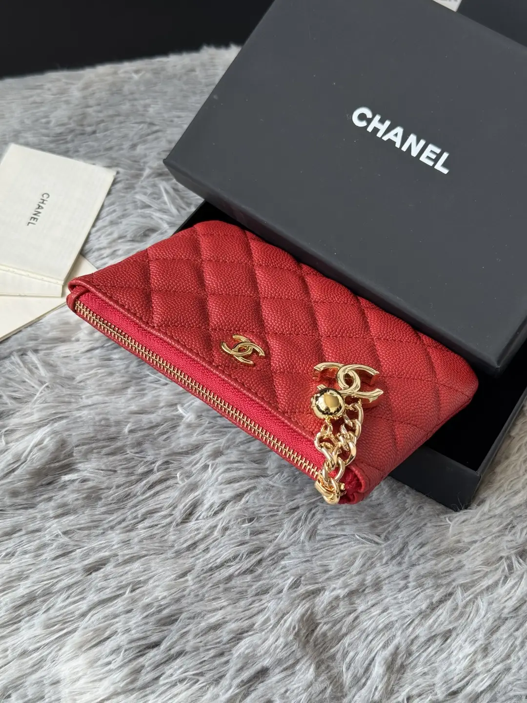 Chanel Pendant Zip Wallet Red