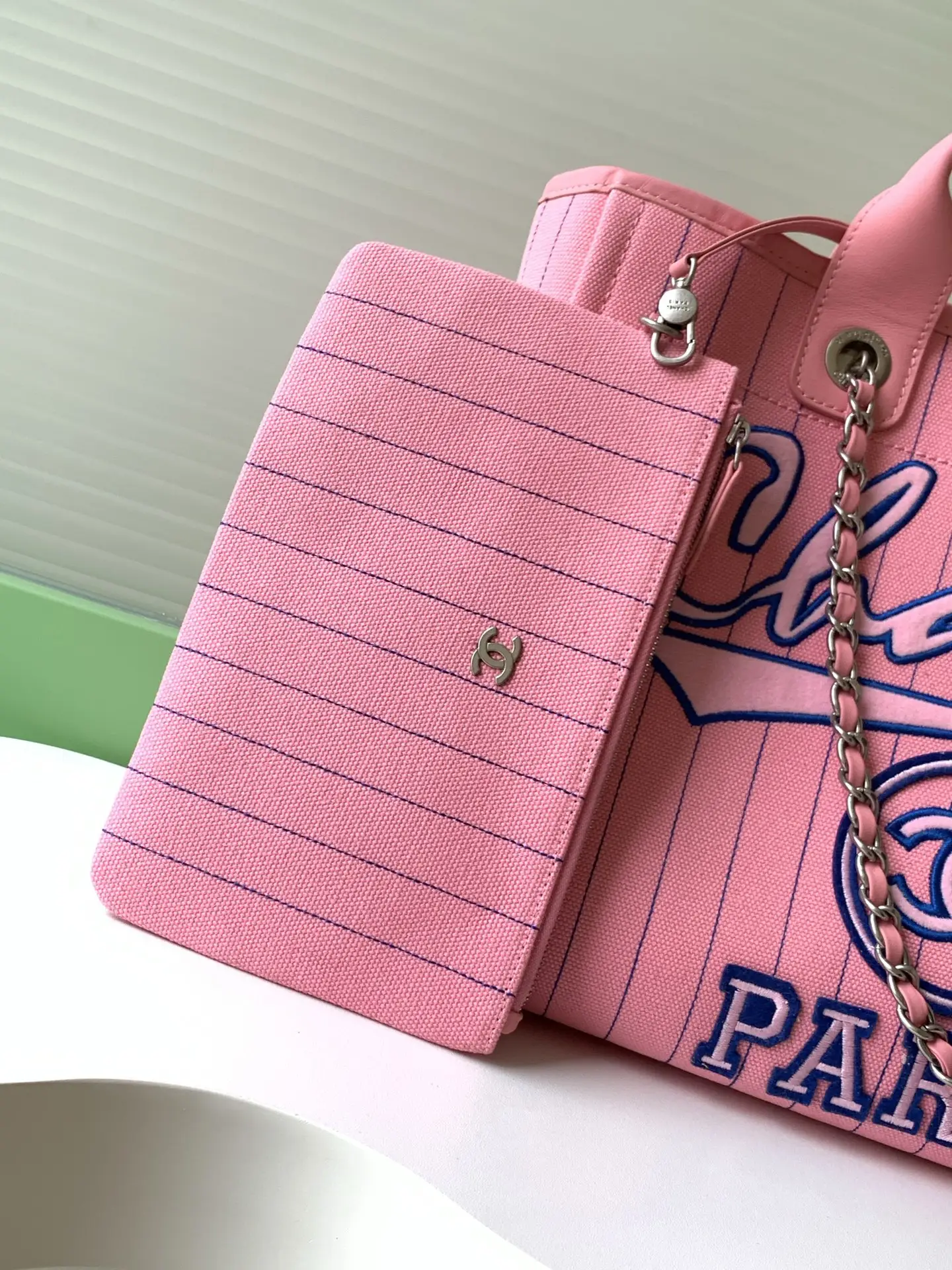 Chanel Shopping Bag Pink