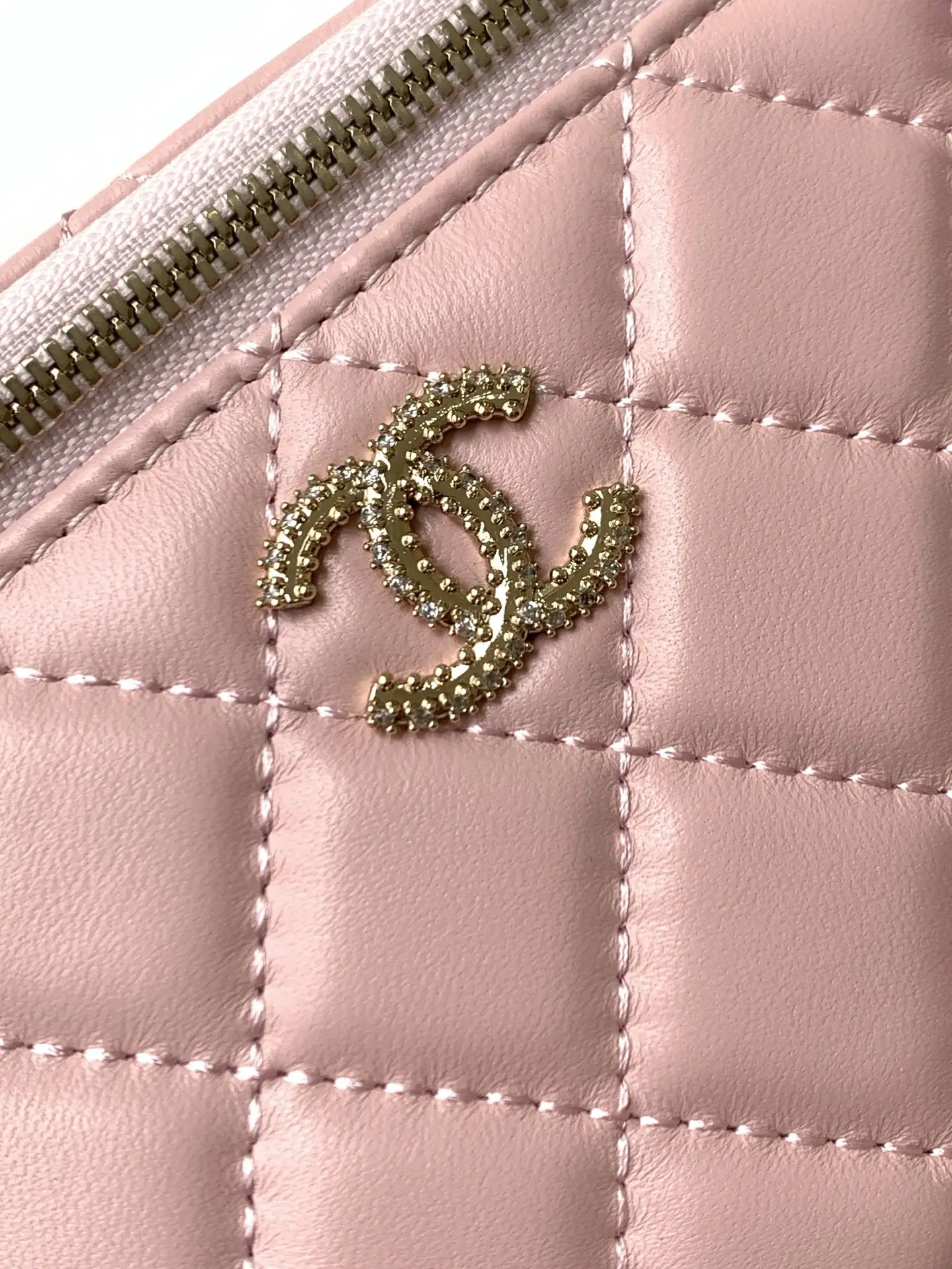 Chanel Vanity Bag with Handle AP4842 Pink