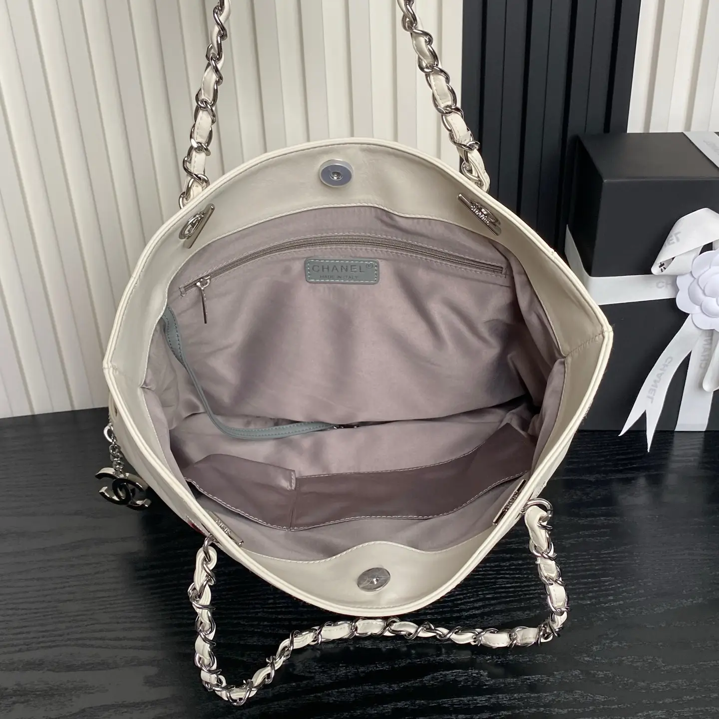 Chanel Vintage Graffiti Tote Bag White