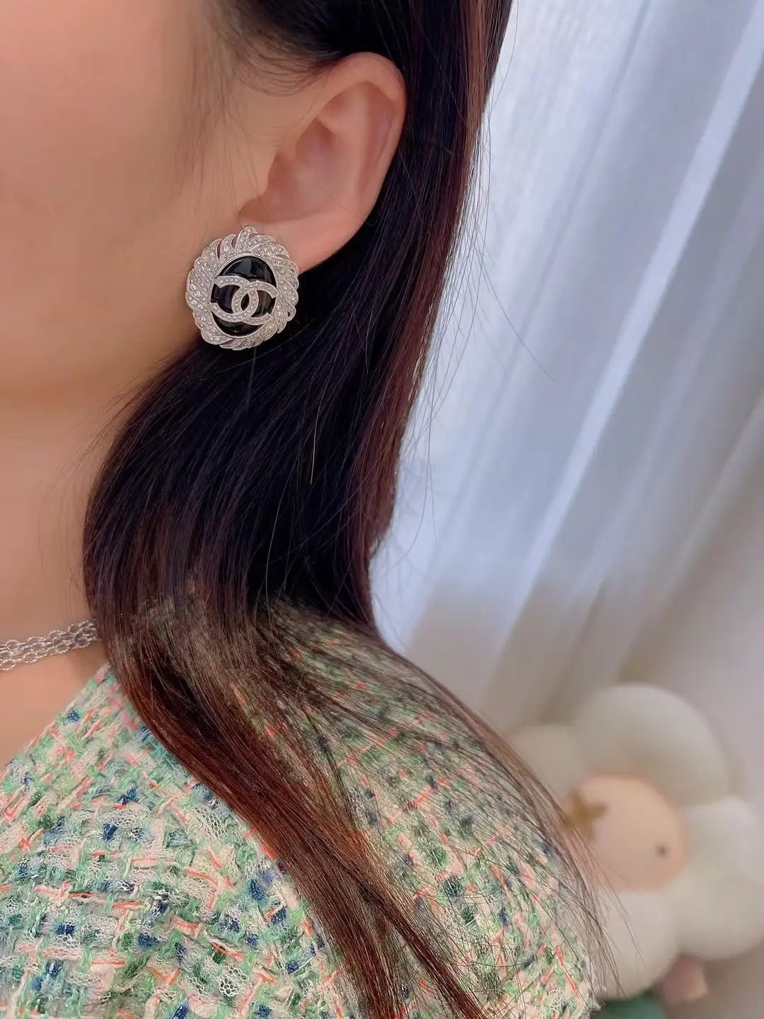 Chanel diamond black oval gemstone stud earrings