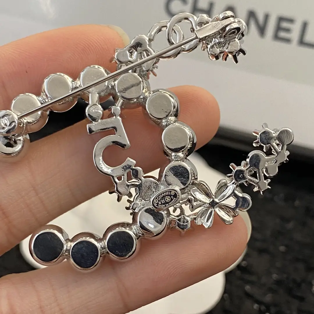 Chanel pearl and diamond brooch