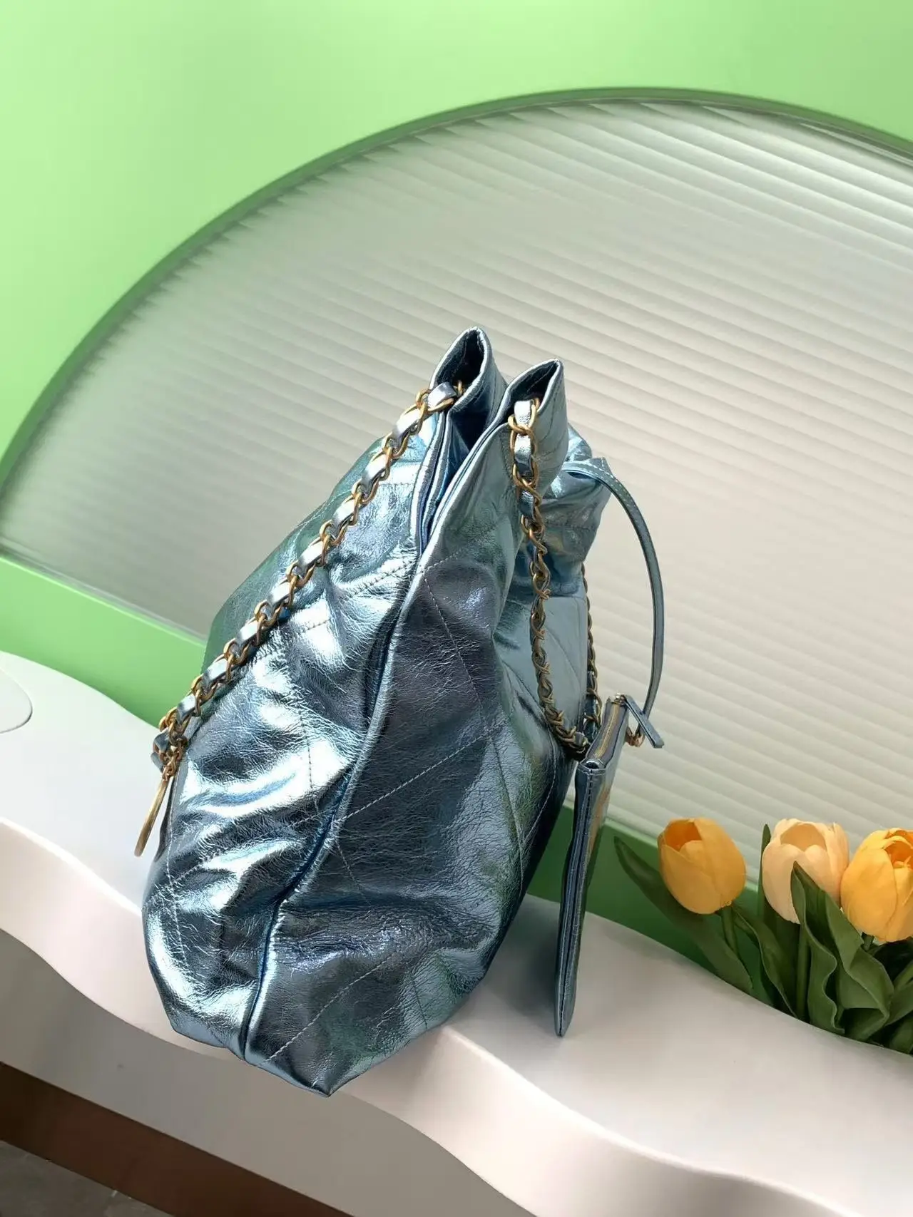 Chanel 22 Medium Handbag AS3261 Blue