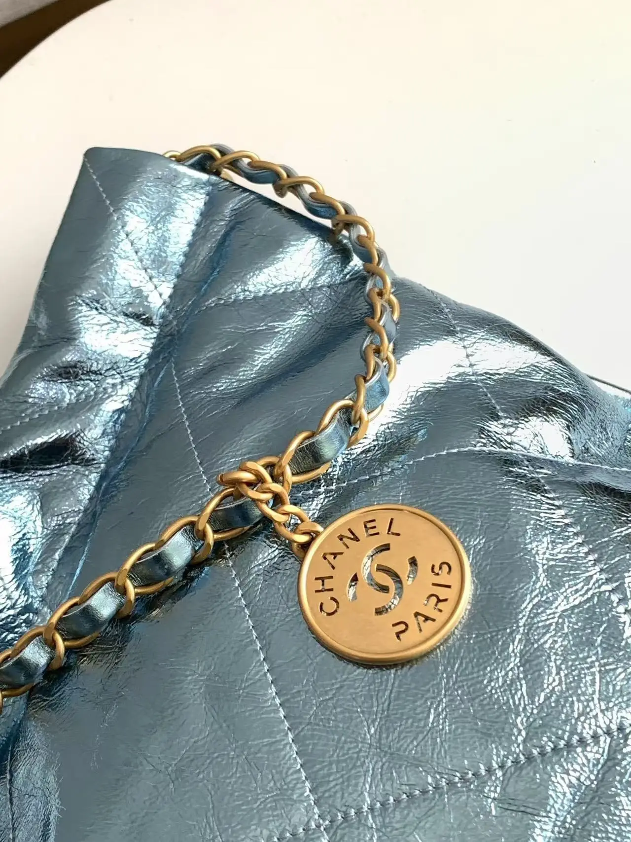 Chanel 22 Medium Handbag AS3261 Blue